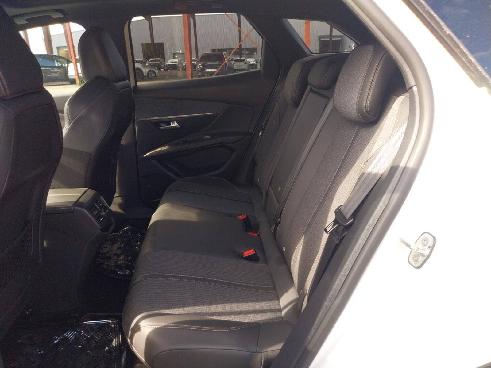 Vente en ligne Peugeot 3008  2.0 BlueHDi 150ch S&S BVM6 au prix de 17 900 €
