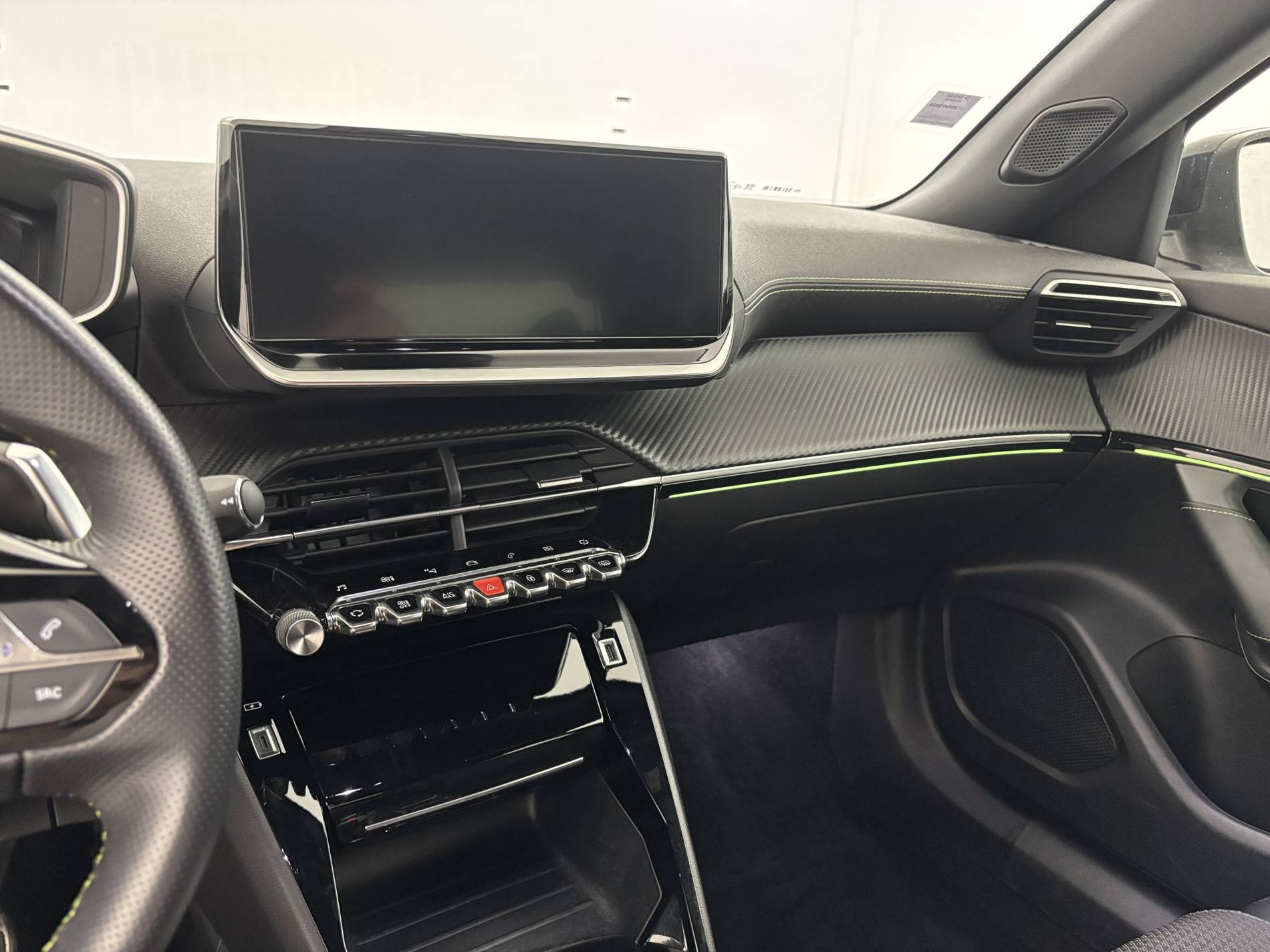 Vente en ligne Peugeot 2008  BlueHDi 130 S&S EAT8 au prix de 17 490 €