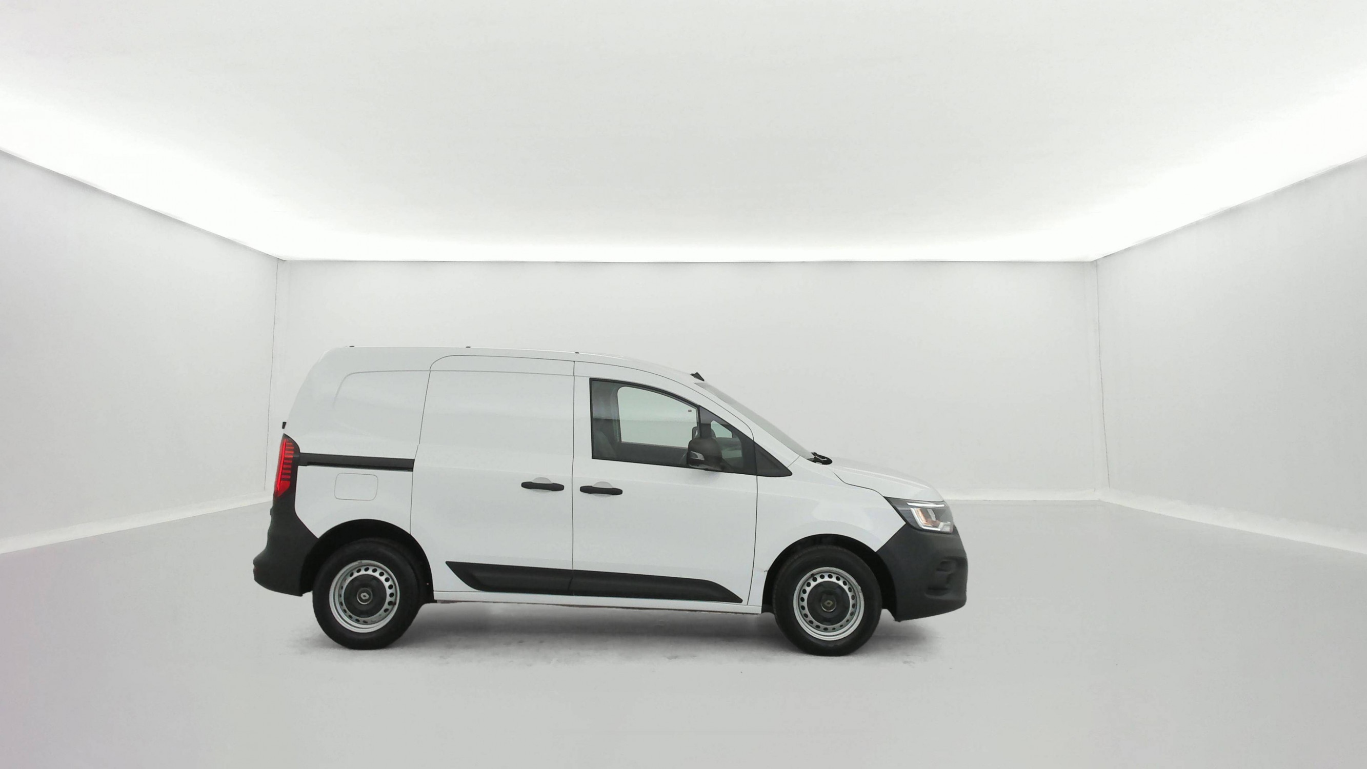 Vente en ligne Renault Kangoo Van  BLUE DCI 95 au prix de 19 390 €