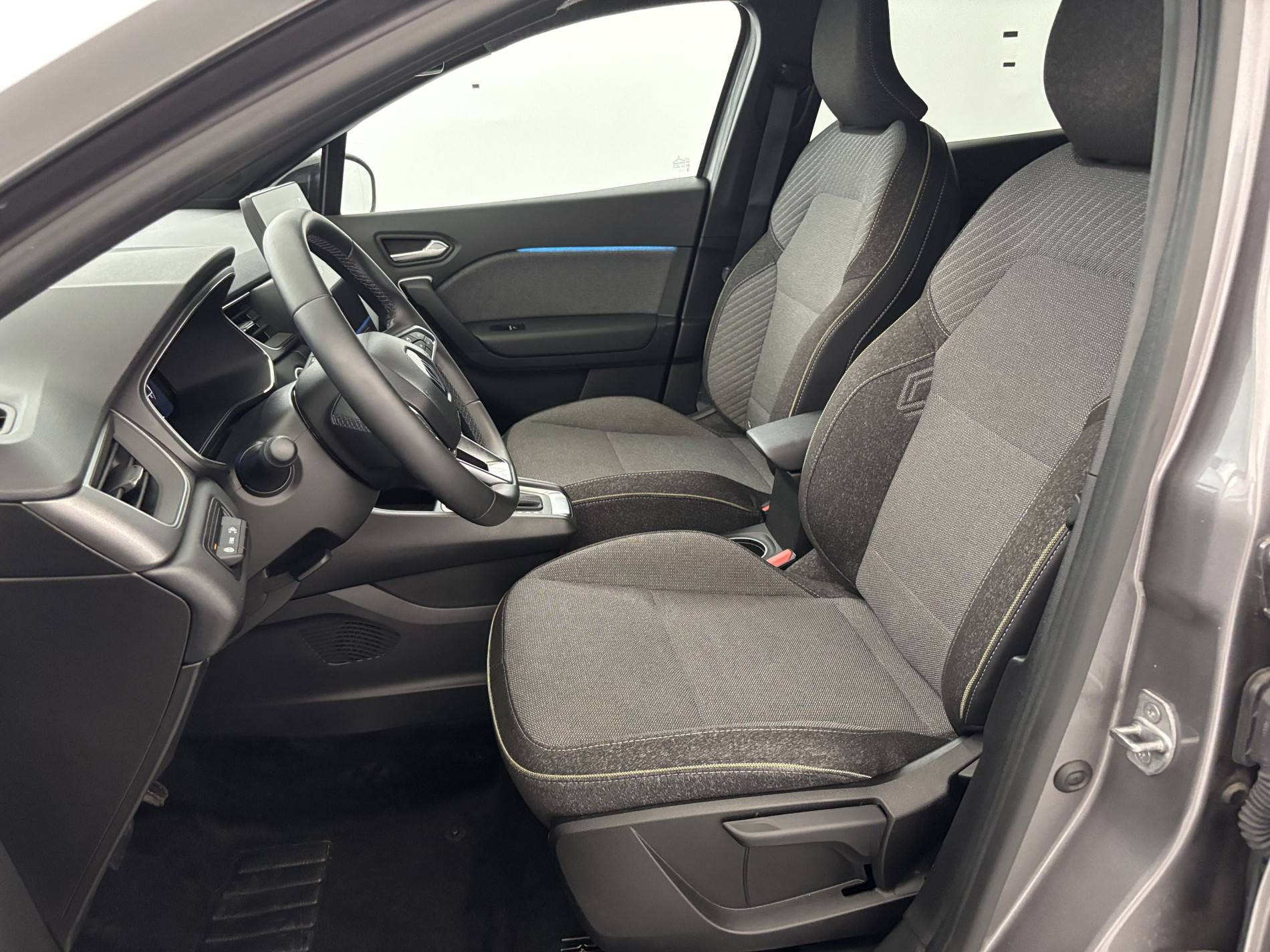 Vente en ligne Renault Captur  E-Tech full hybrid 145 ch au prix de 24 490 €