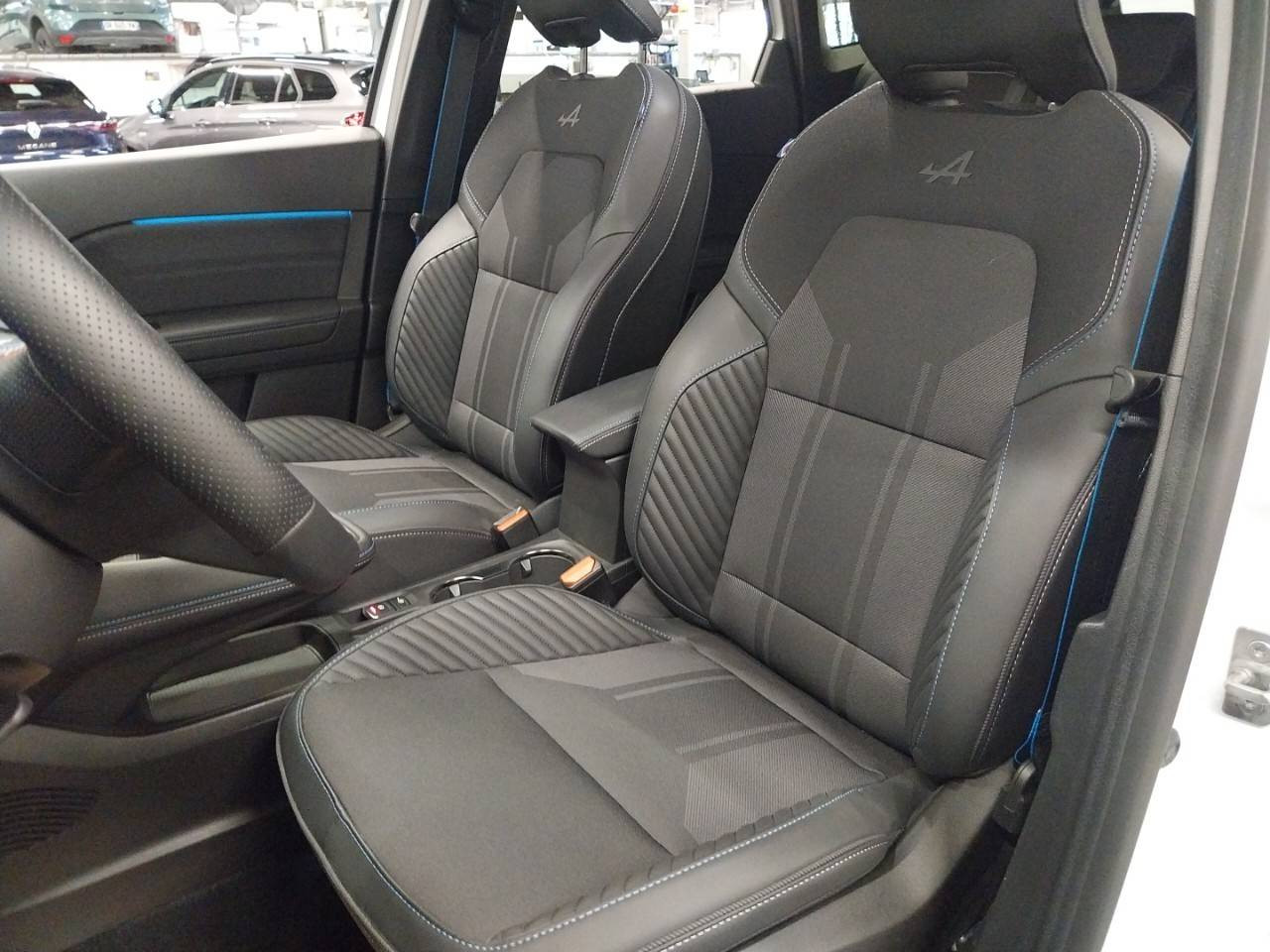 Vente en ligne Renault Symbioz  E-Tech full hybrid 160 ch au prix de 40 800 €