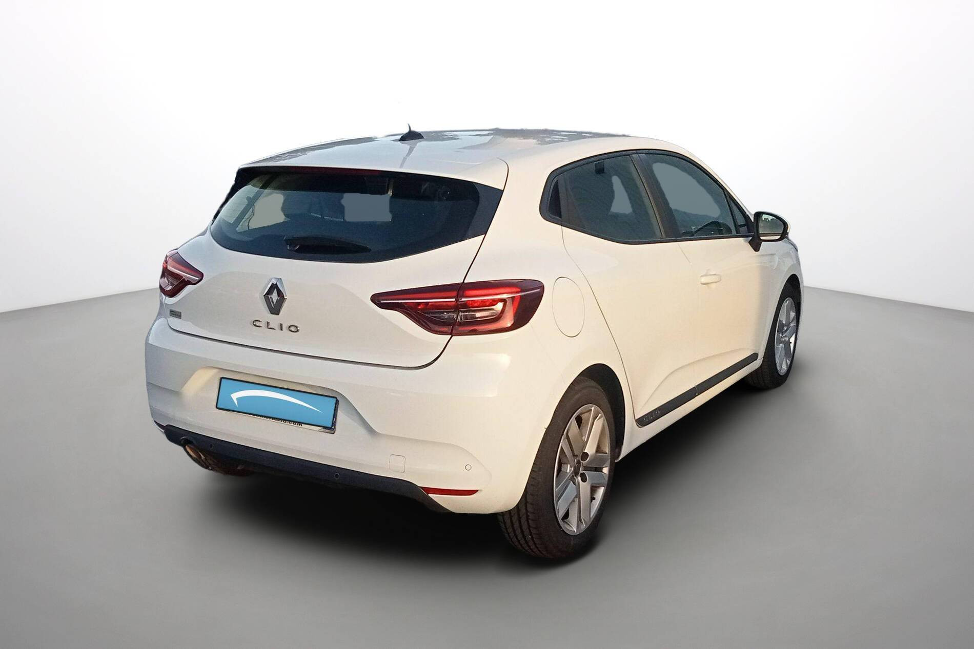 Vente en ligne Renault Clio 5 Clio TCe 90 - 21 au prix de 14 290 €