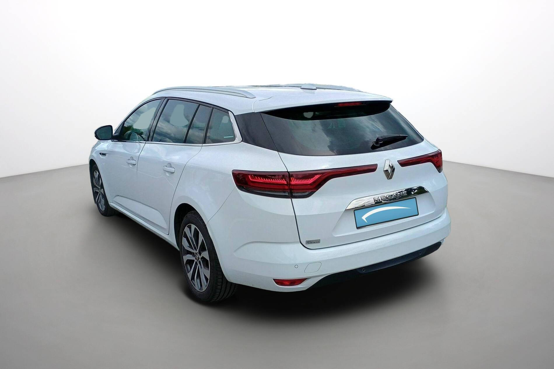 Vente en ligne Renault Megane 4 Estate  Blue dCi 115 EDC au prix de 18 900 €