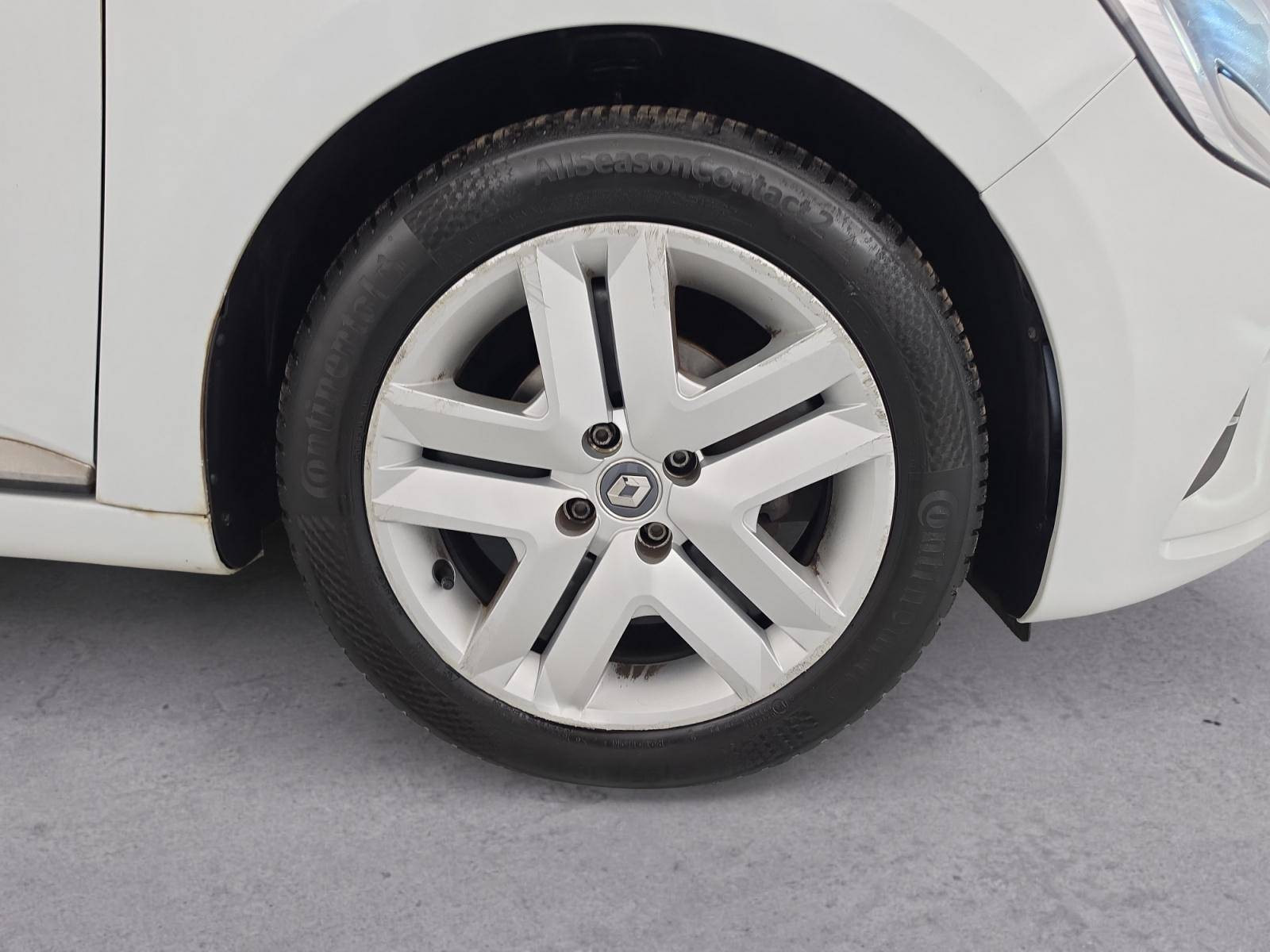 Vente en ligne Renault Clio 5 Clio TCe 90 X-Tronic - 21N au prix de 14 490 €