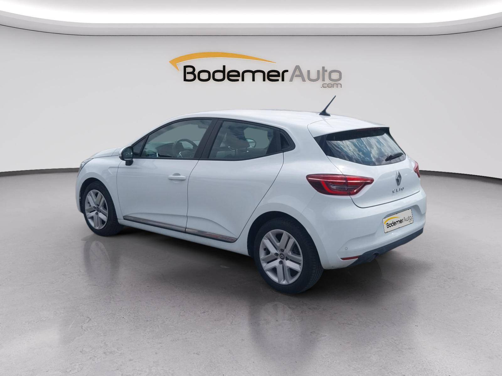 Vente en ligne Renault Clio 5 Clio TCe 90 - 21N au prix de 12 690 €