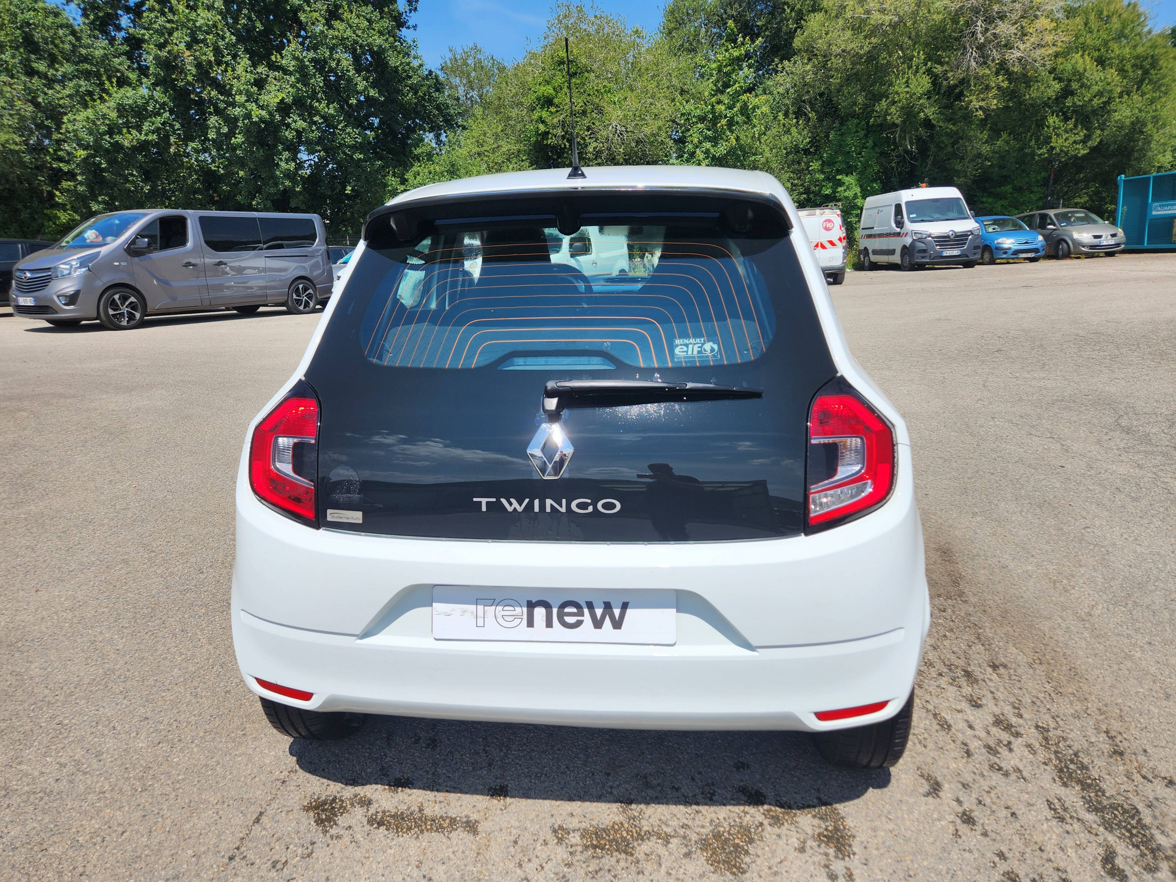 Vente en ligne Renault Twingo 3  SCe 65 - 20 au prix de 10 290 €