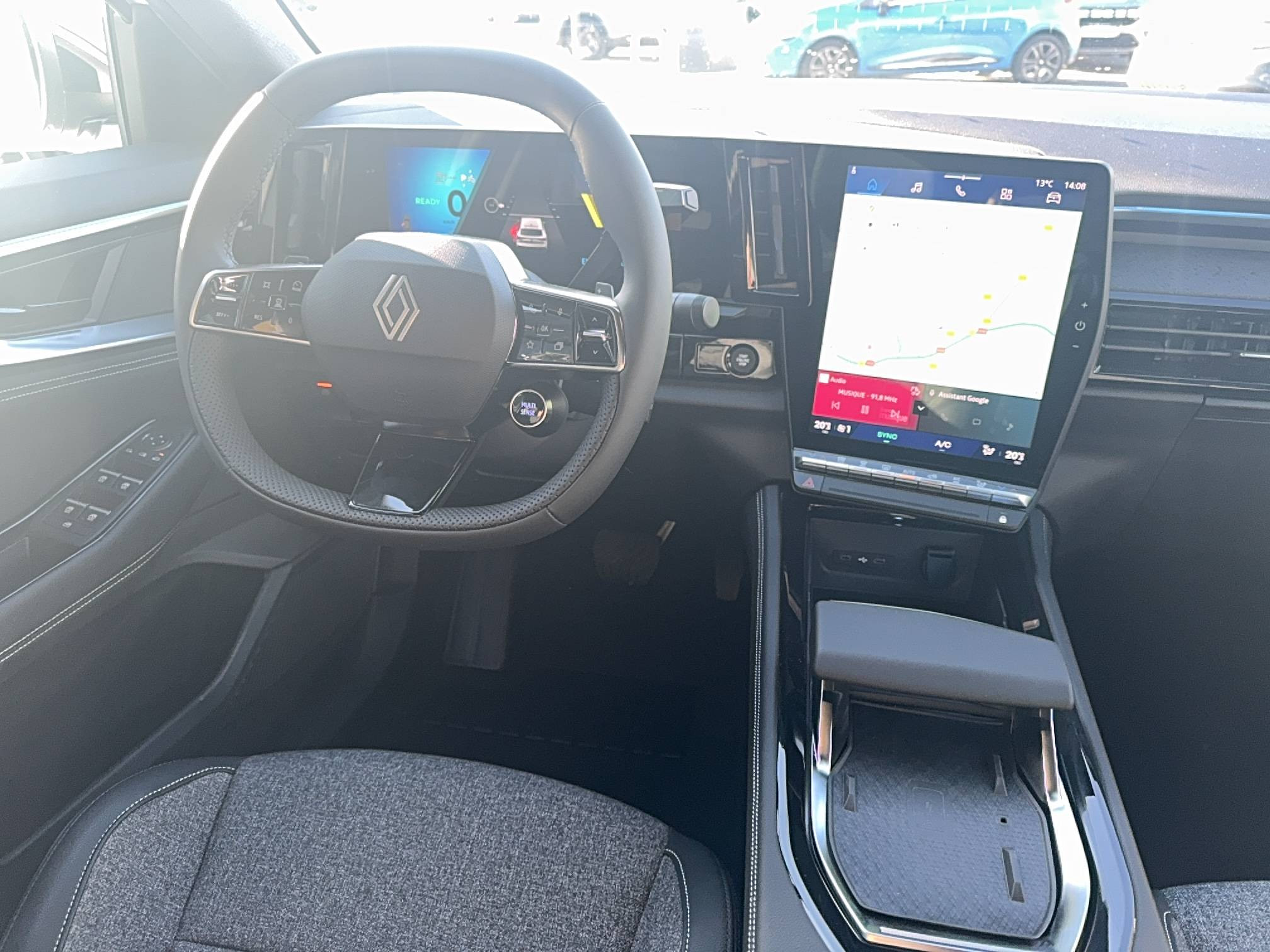 Vente en ligne Renault Rafale  E-Tech full hybrid 200ch au prix de 41 690 €