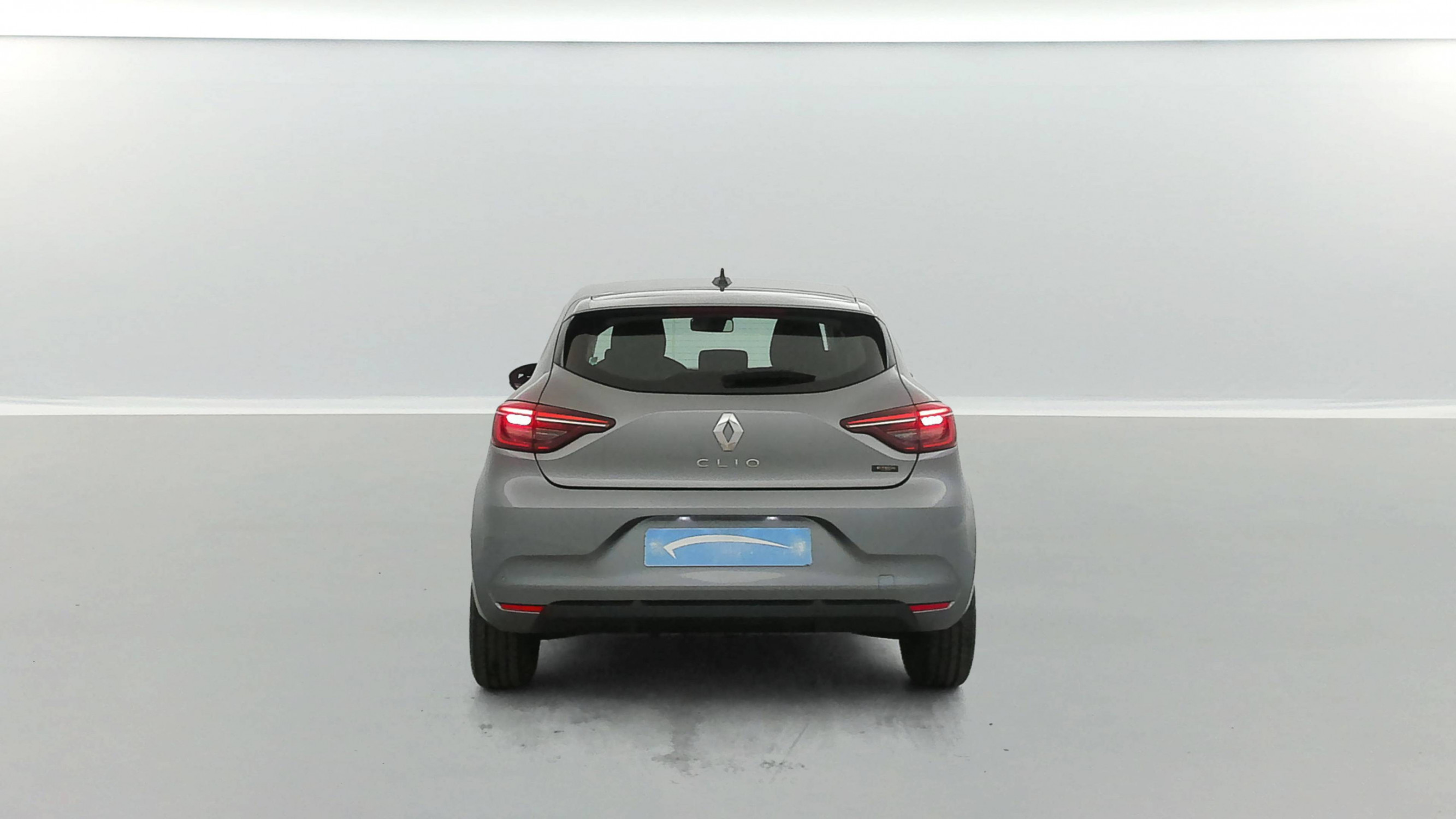 Vente en ligne Renault Clio 5 Clio E-Tech full hybrid 145 au prix de 16 990 €
