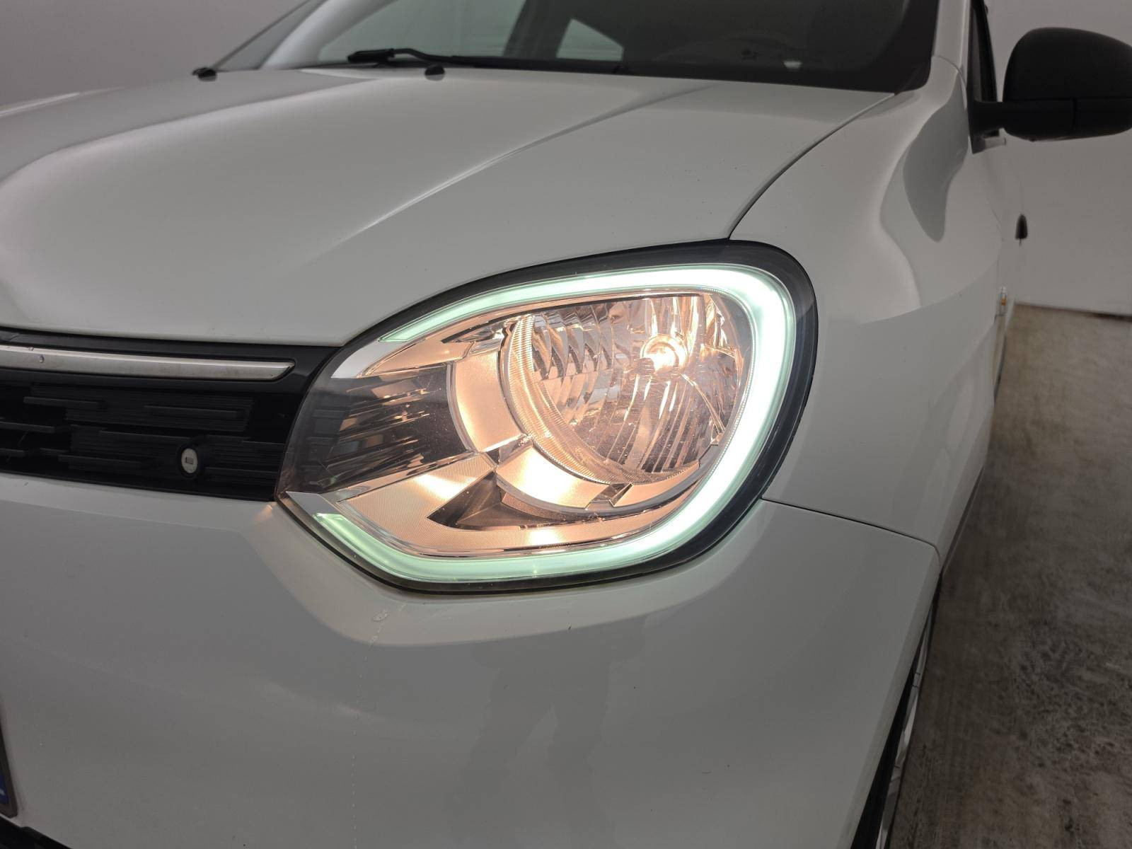 Vente en ligne Renault Twingo Electrique Twingo III E-Tech au prix de 10 950 €