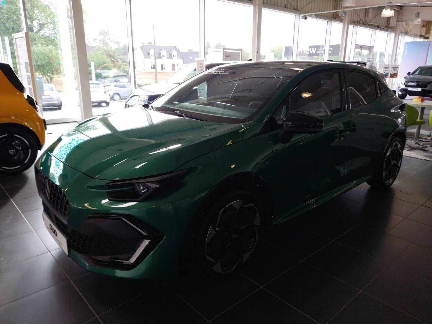 Renault Clio 6 Clio E-Tech full hybrid 160 ch occasion de 2026 en vente à Concarneau