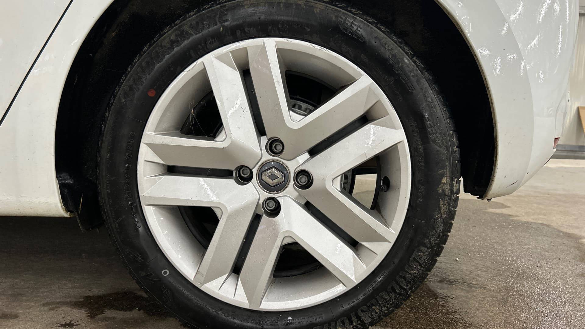 Vente en ligne Renault Clio 5 Clio Blue dCi 100 - 21N au prix de 13 590 €