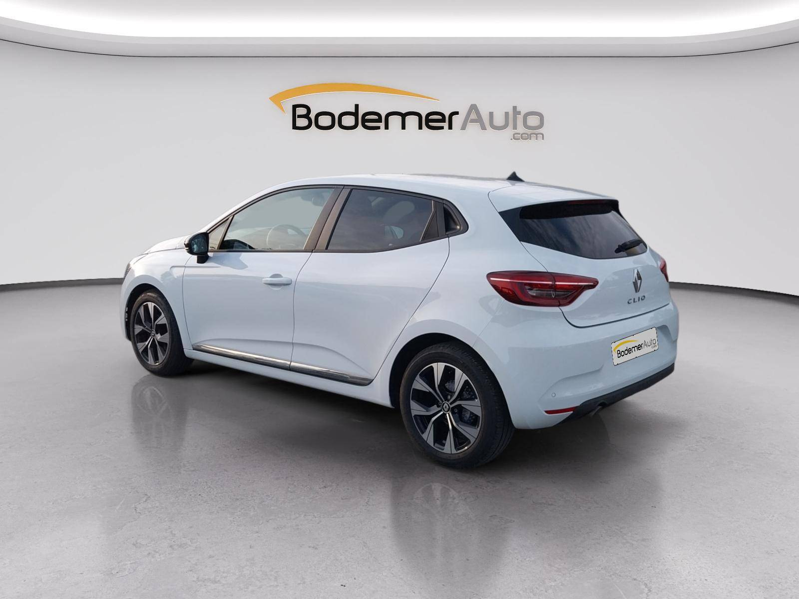 Vente en ligne Renault Clio 5 Clio TCe 100 GPL au prix de 14 900 €