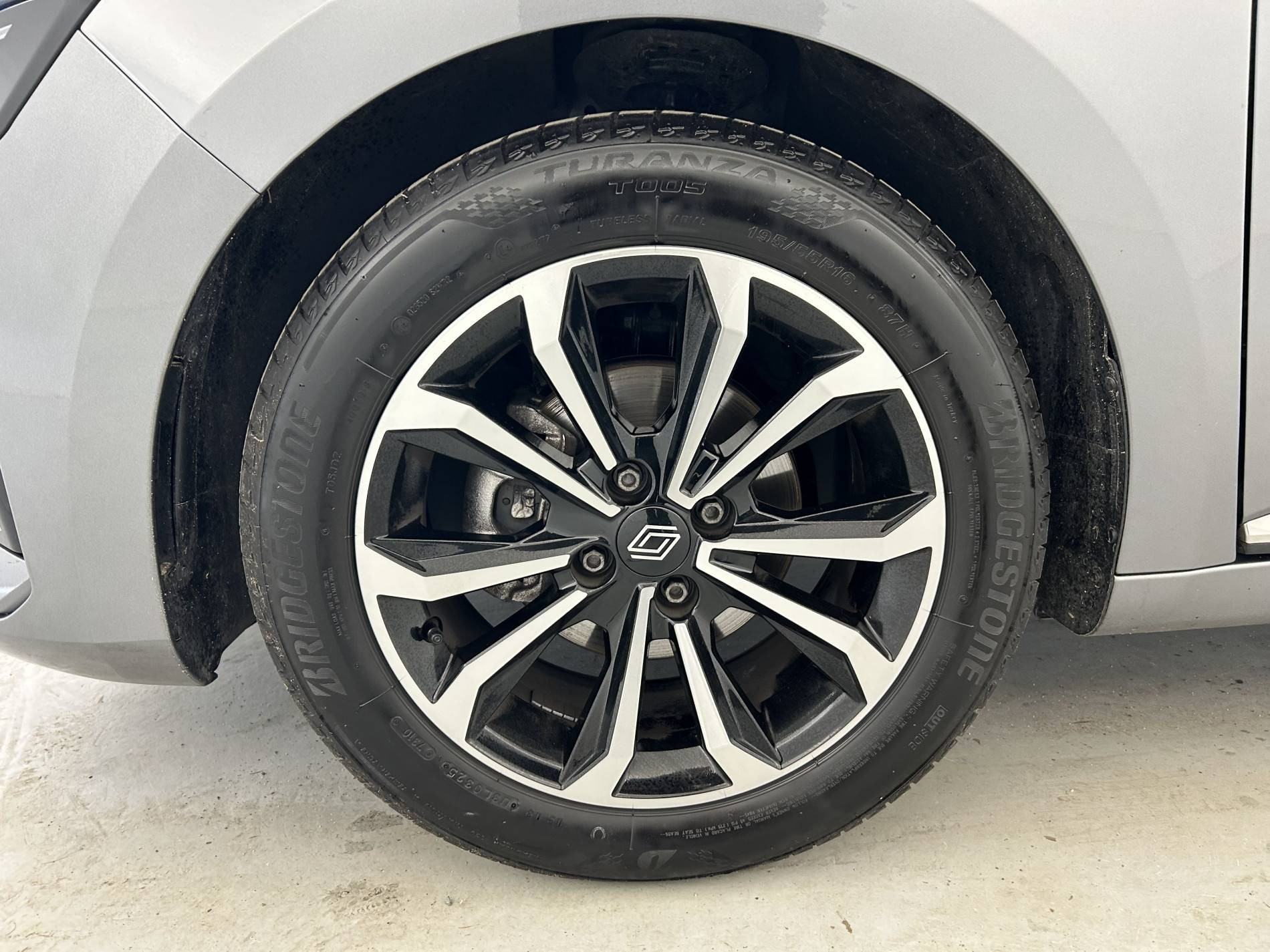 Vente en ligne Renault Clio 5 Clio Eco-G 100 ch GSR2 au prix de 17 790 €