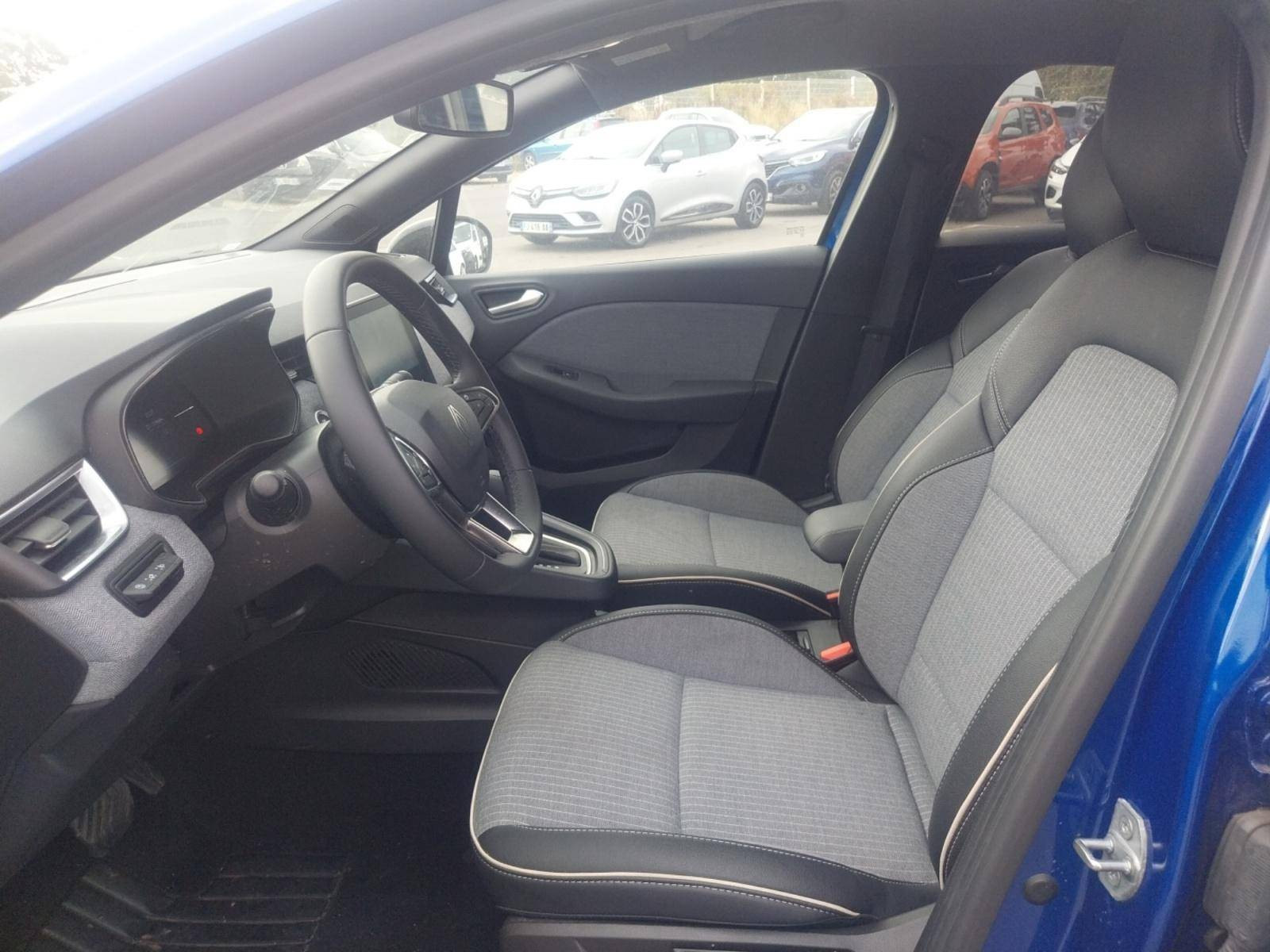 Vente en ligne Renault Clio 5 Clio E-Tech full hybrid 145 ch GSR2 au prix de 20 990 €
