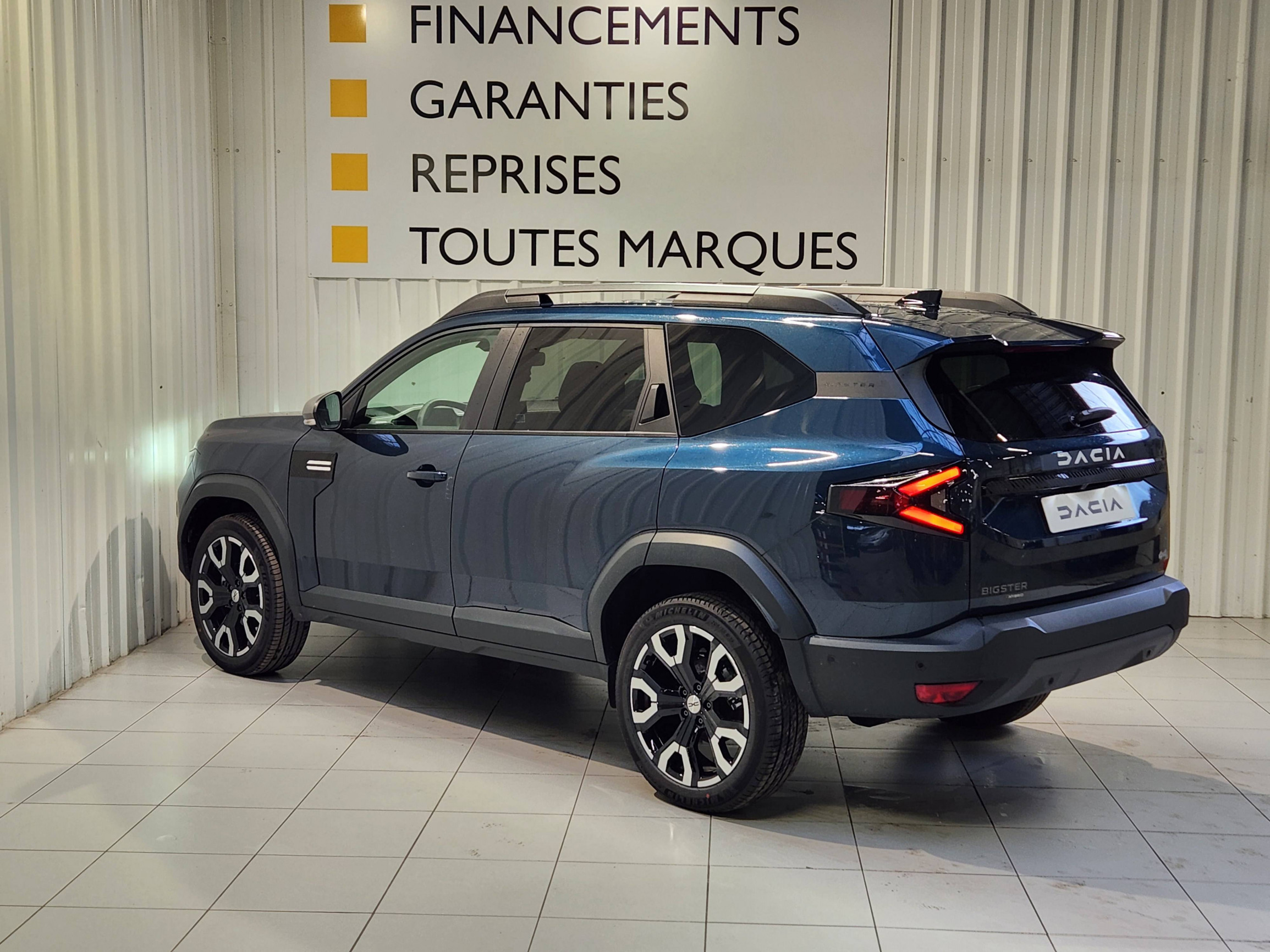 Vente en ligne Dacia Bigster Bigster Hybrid-G 150 4x4 au prix de 34 390 €