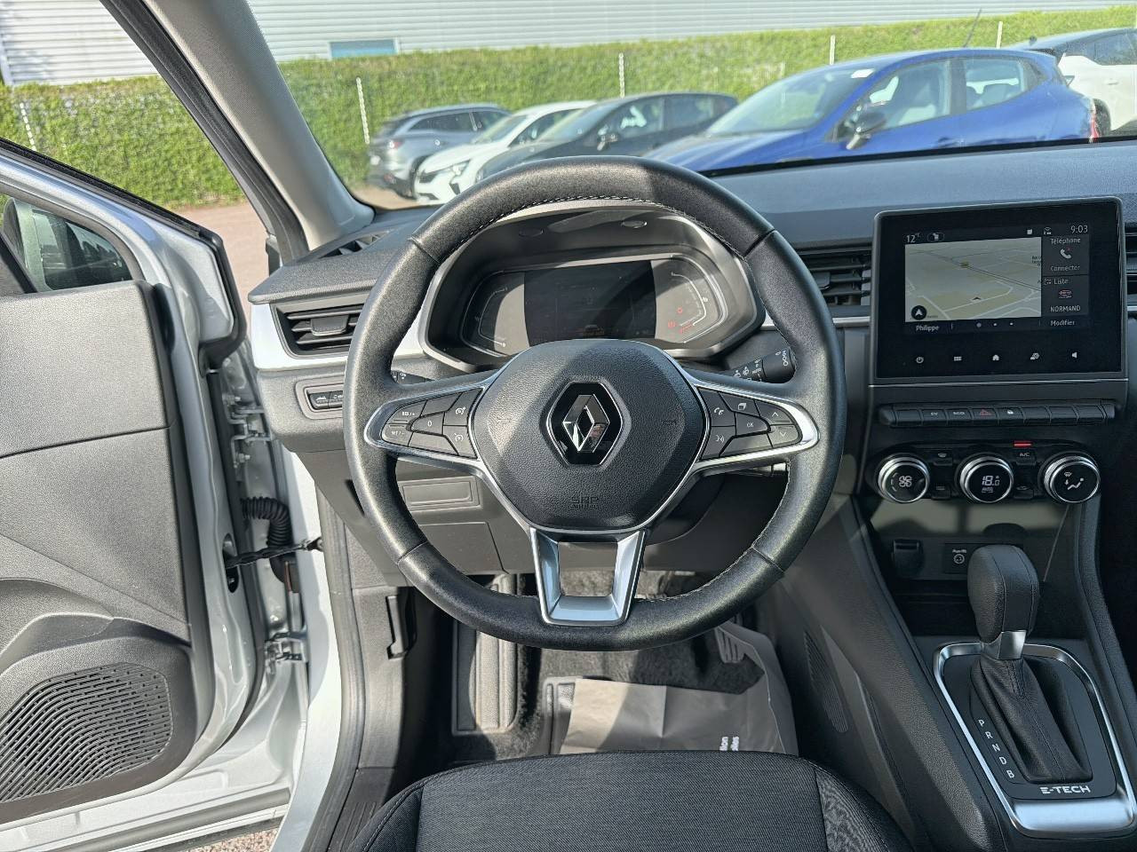 Vente en ligne Renault Captur  E-Tech hybride 145 au prix de 18 990 €