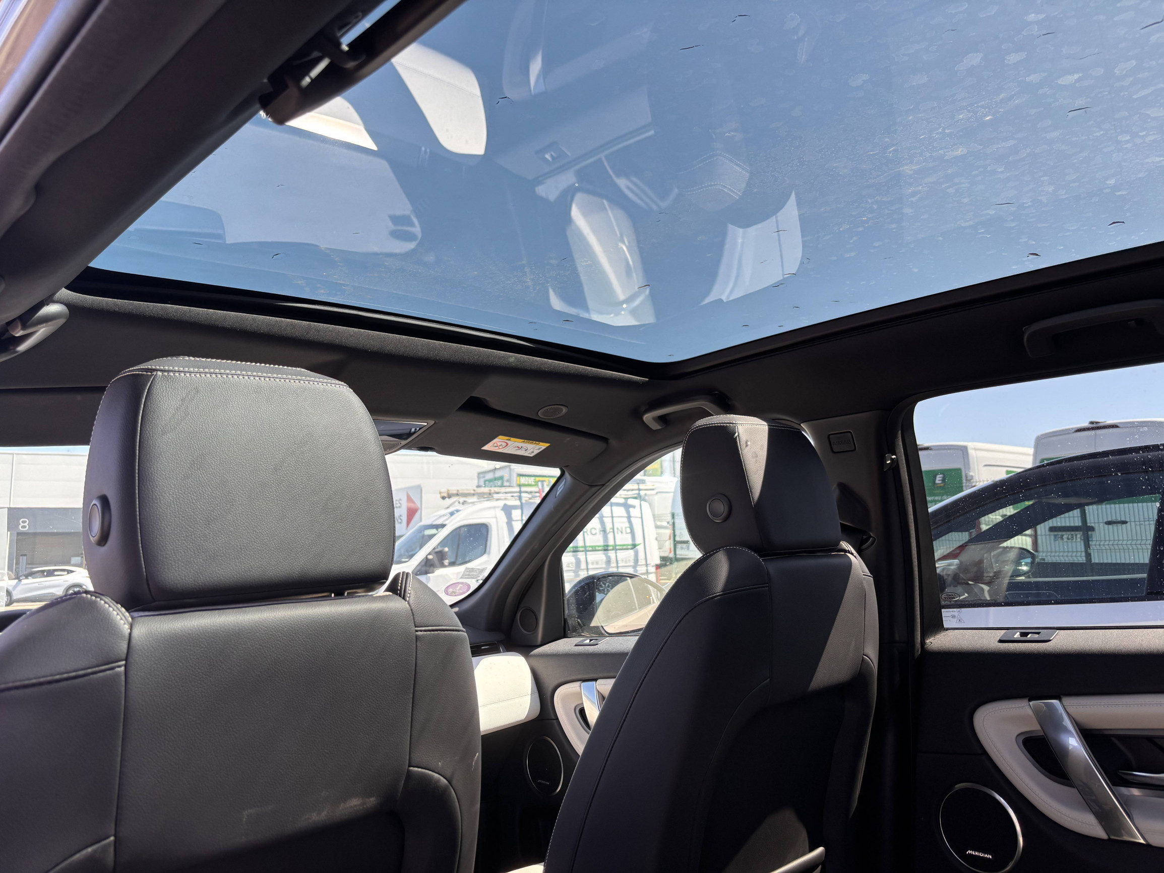 Vente en ligne Land Rover Discovery Sport  Mark VII P200 FLEXFUEL MHEV AWD BVA au prix de 34 990 €
