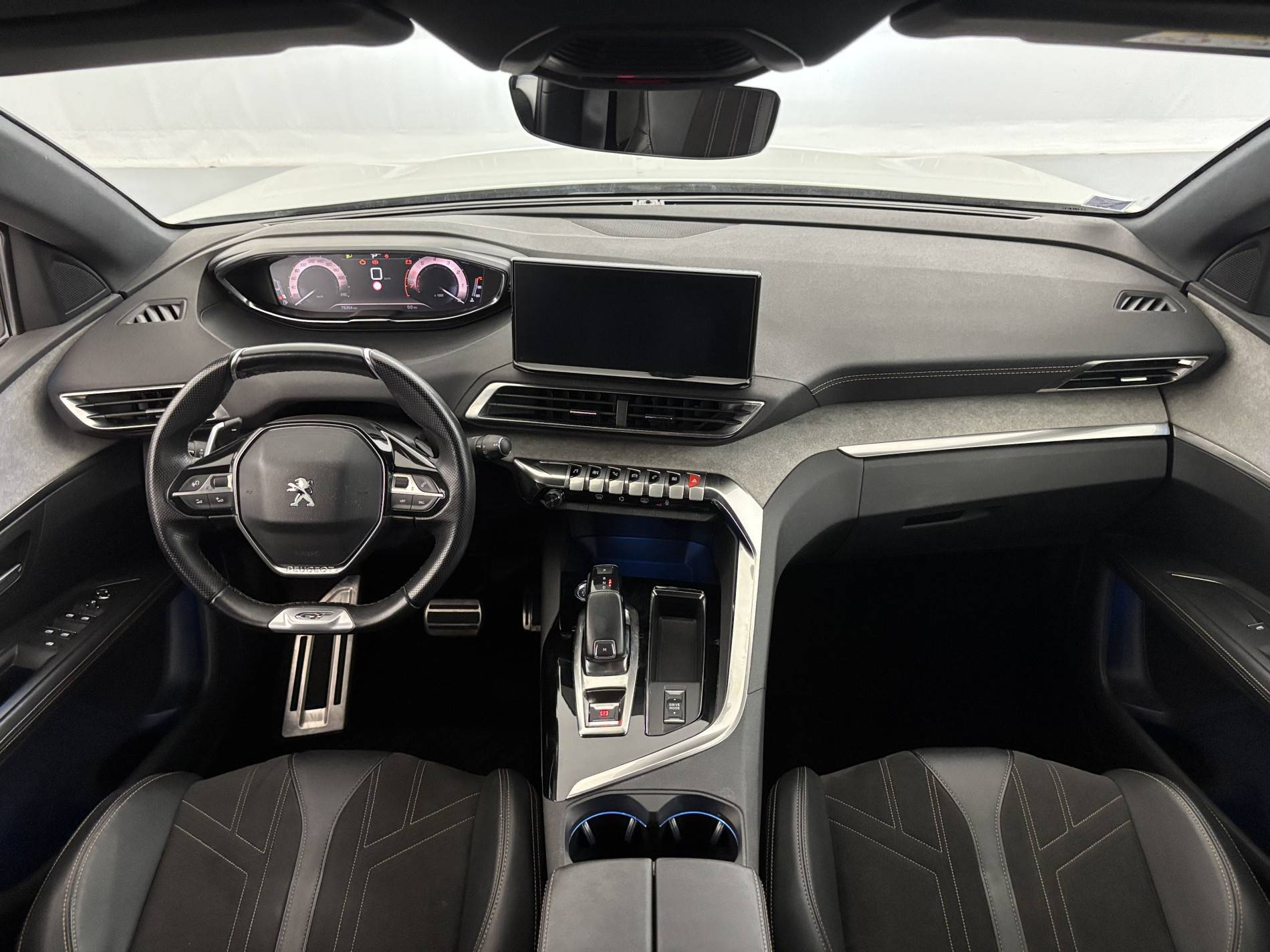 Vente en ligne Peugeot 3008  Puretech 130ch S&S EAT8 au prix de 16 990 €