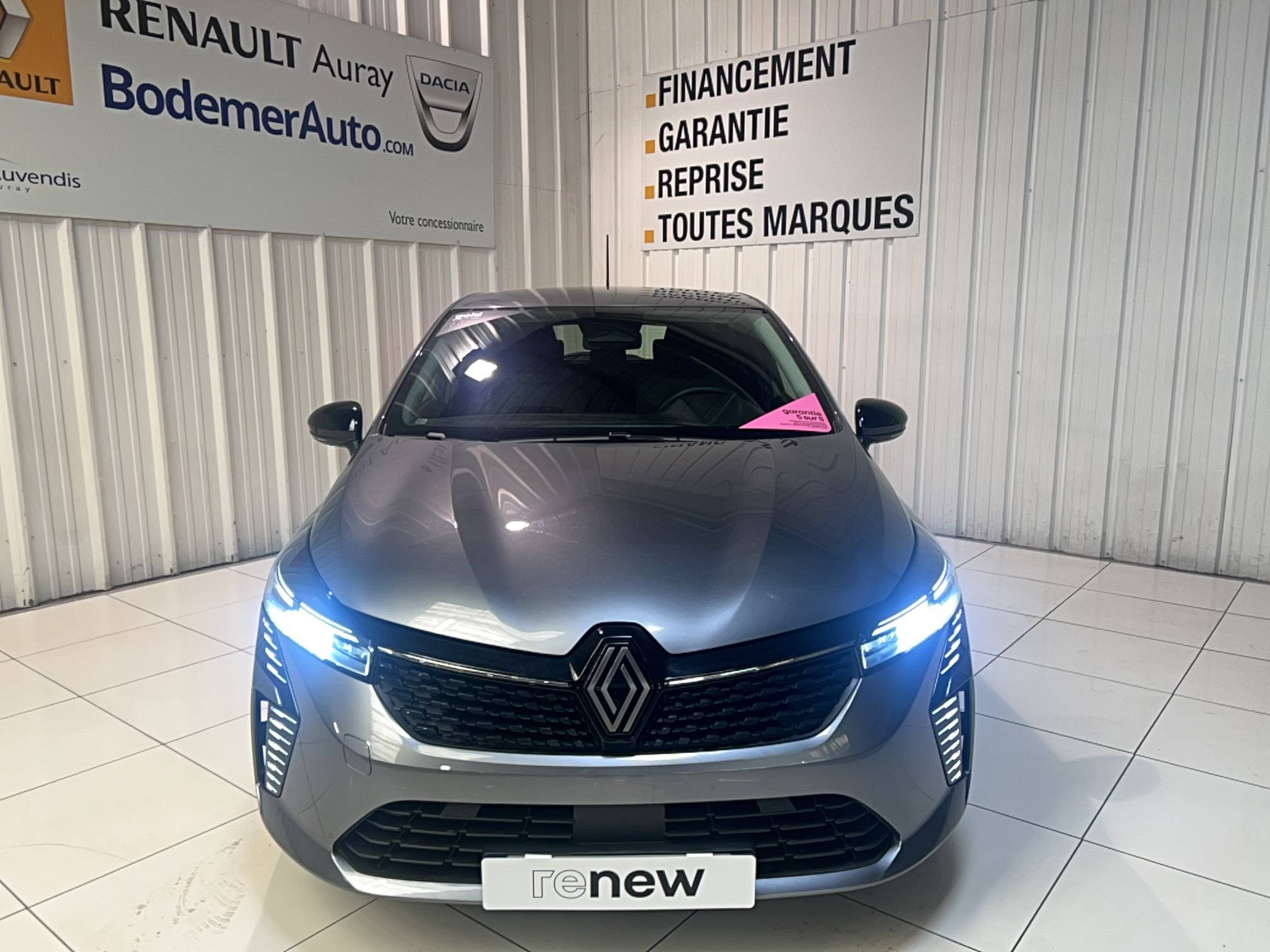 Vente en ligne Renault Clio 5 Clio TCe 90 ch GSR2 au prix de 16 490 €
