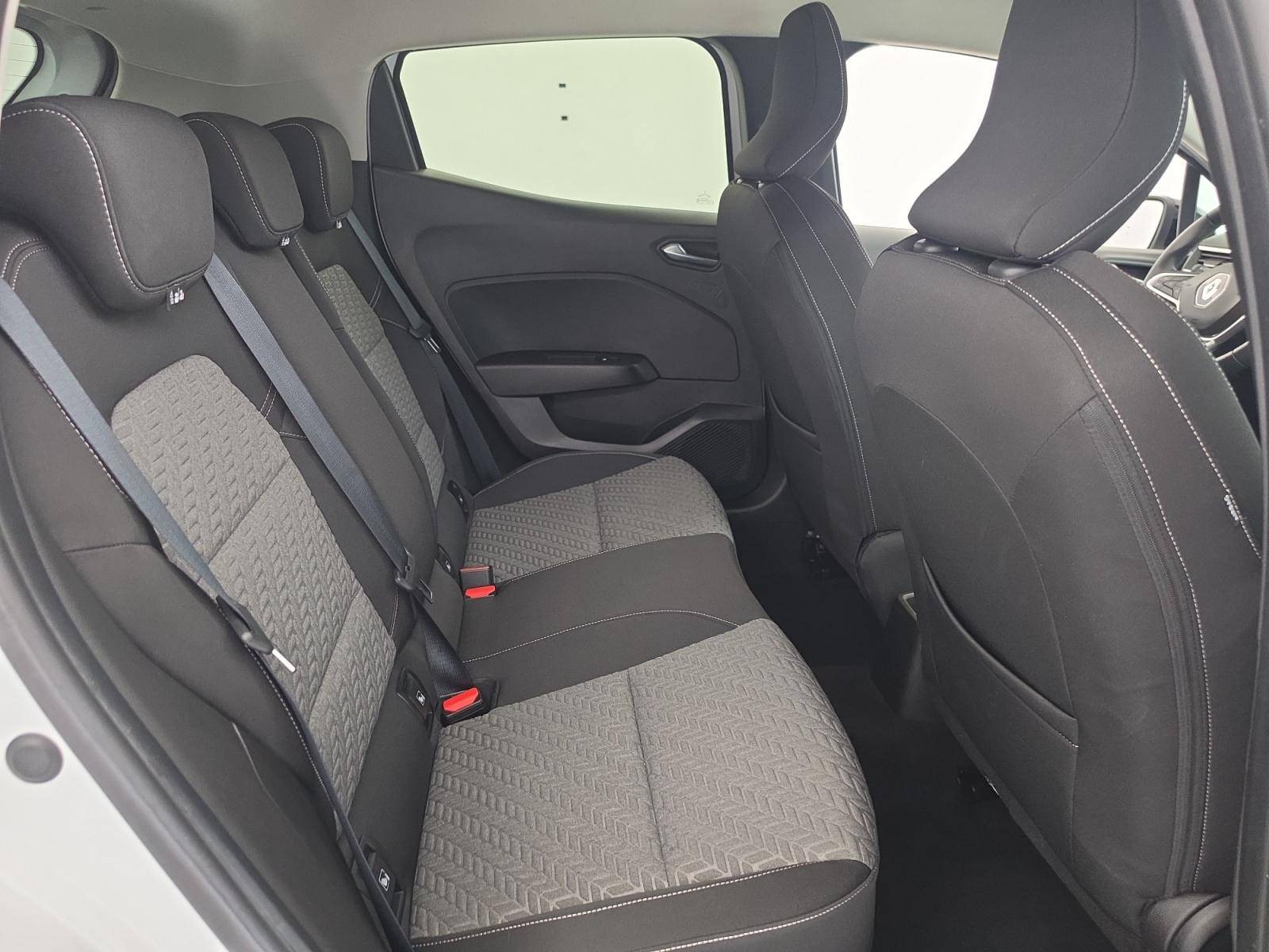 Vente en ligne Renault Clio 5 Clio TCe 90 au prix de 13 489 €