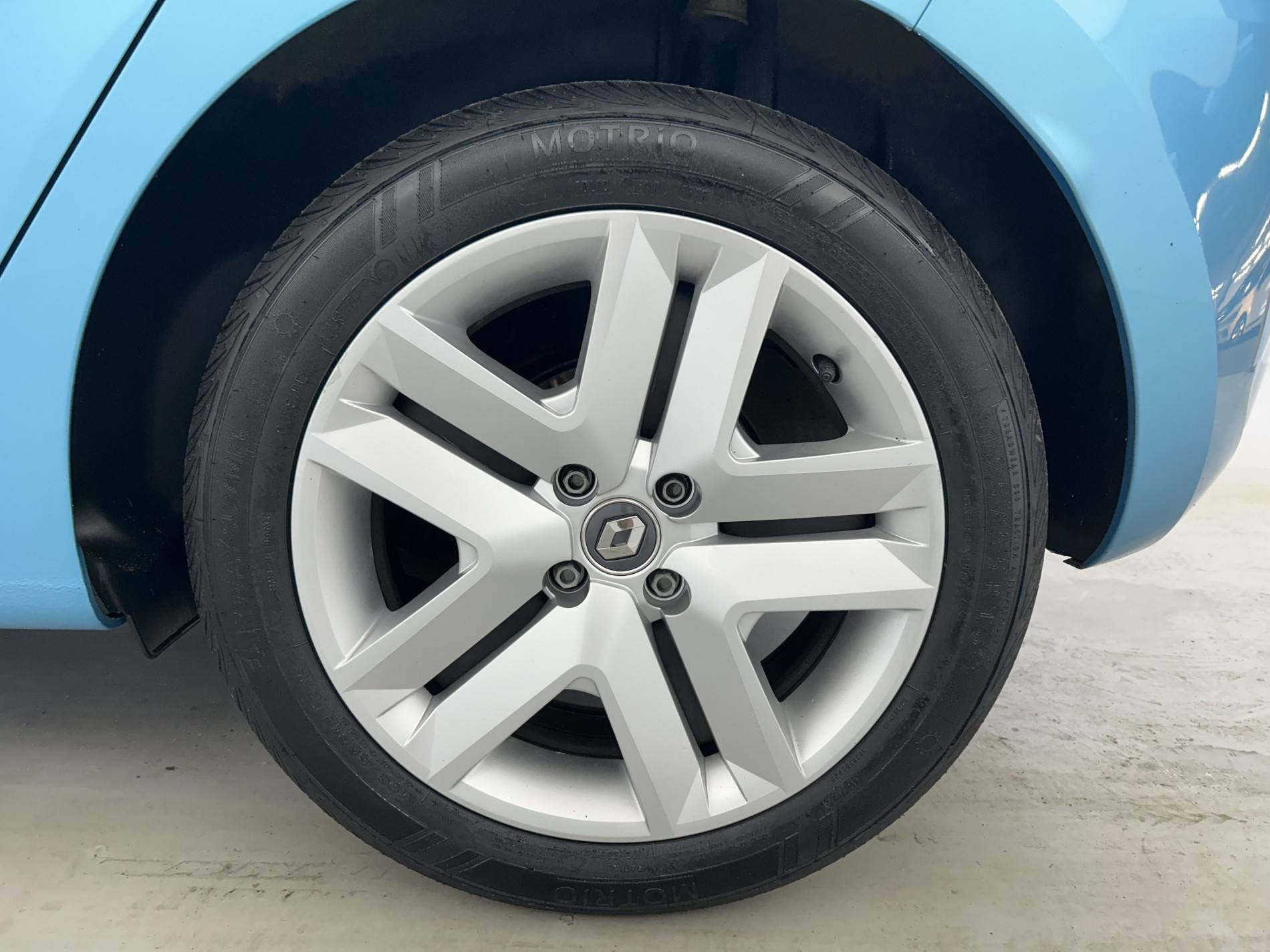 Vente en ligne Renault Clio 5 Clio TCe 100 au prix de 11 490 €