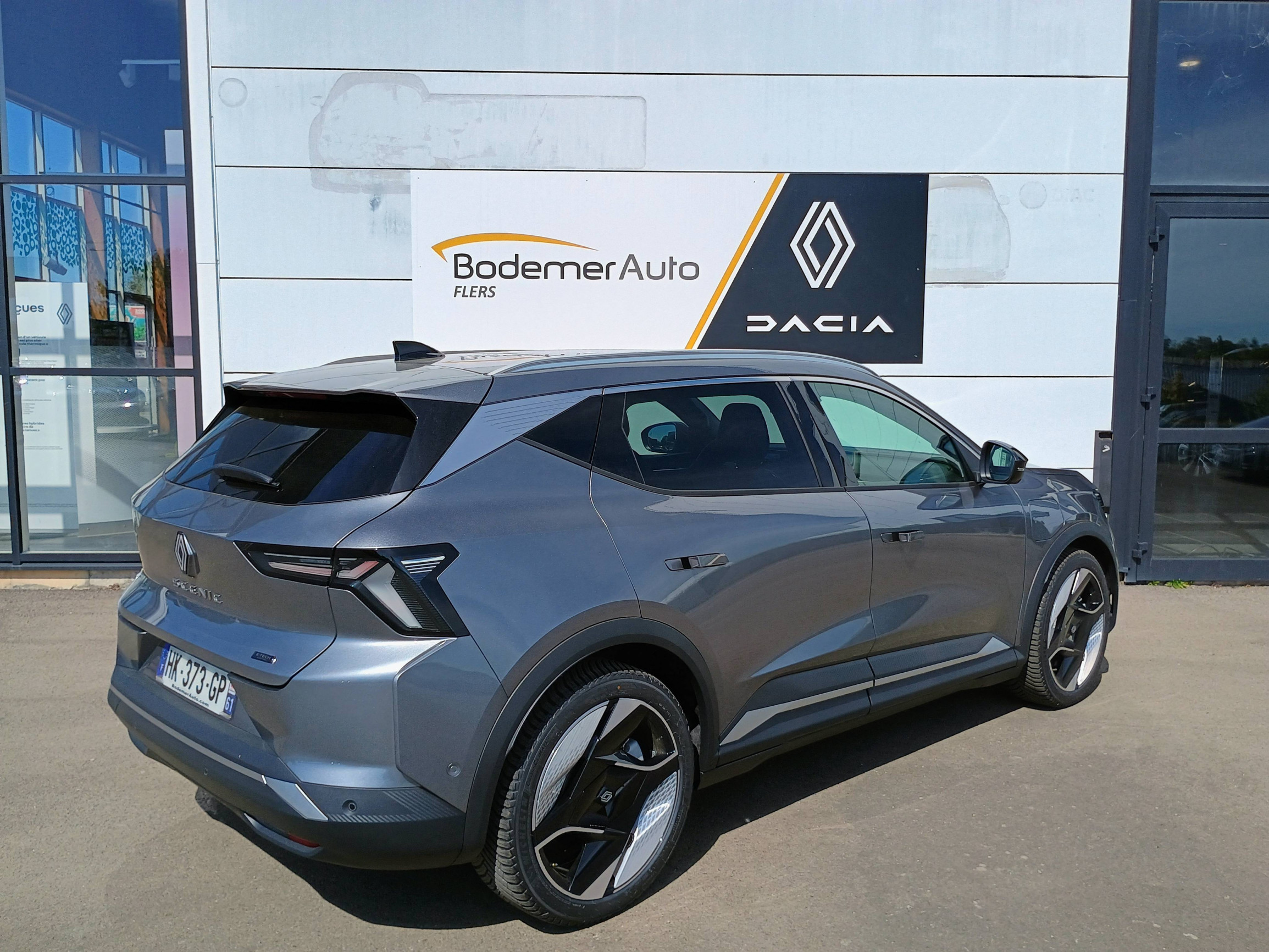 Vente en ligne Renault Scenic E-Tech Scenic E-Tech électrique 220 ch grande autonomie au prix de 51 980 €