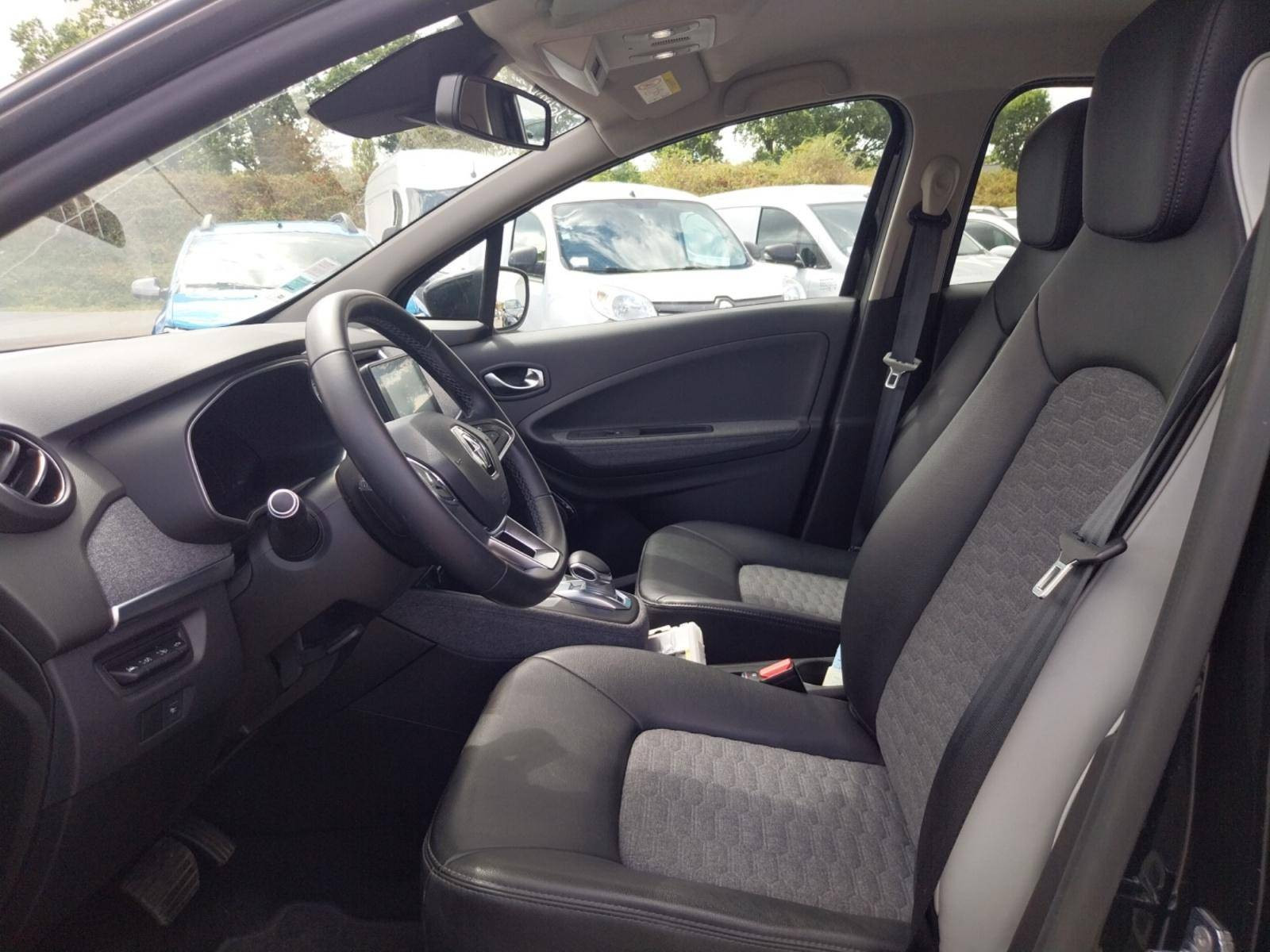 Vente en ligne Renault Zoé Zoe R135 - 22B au prix de 16 590 €
