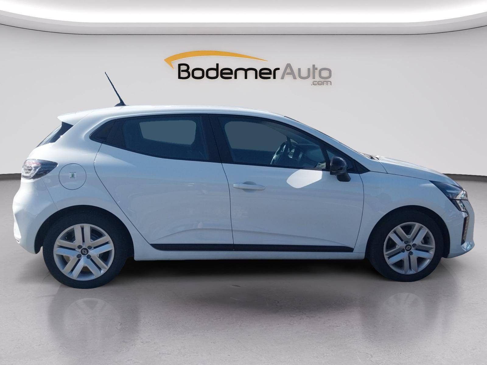 Vente en ligne Renault Clio 5 Clio E-Tech full hybrid 145 ch GSR2 au prix de 19 490 €
