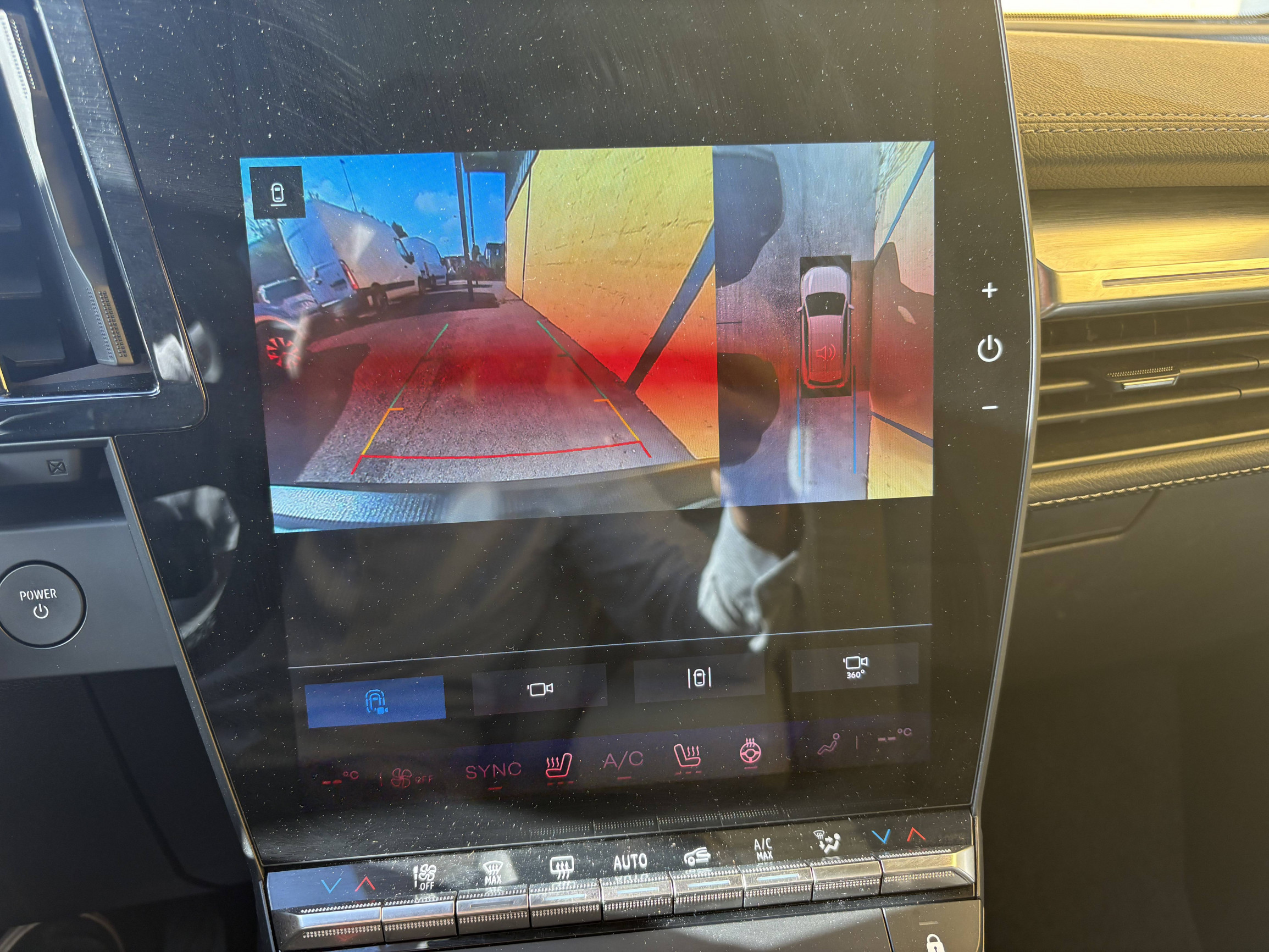 Vente en ligne Renault Scenic E-Tech Scenic E-Tech électrique 220 ch grande autonomie au prix de 40 990 €