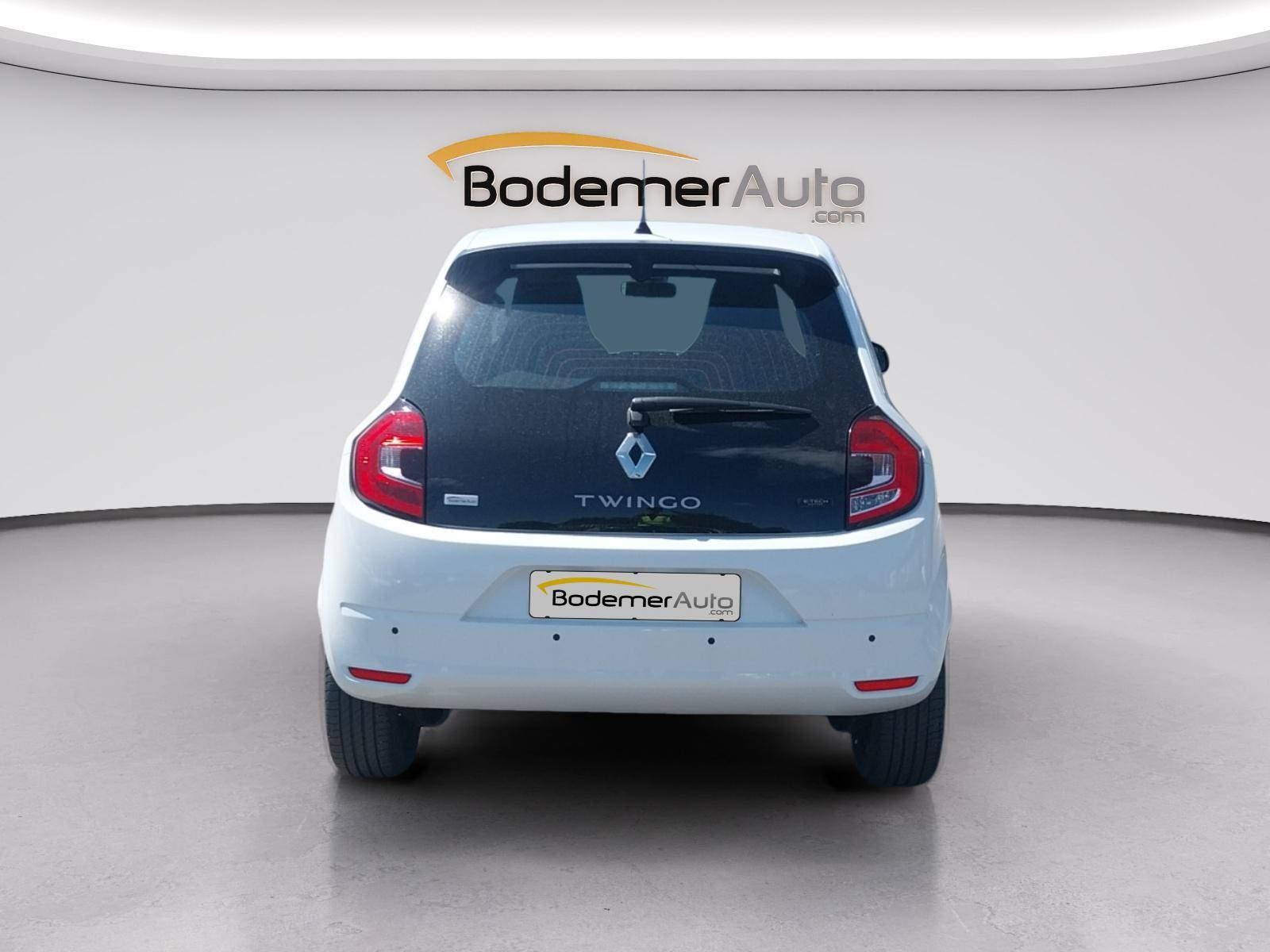 Vente en ligne Renault Twingo Electrique Twingo III E-Tech au prix de 10 990 €