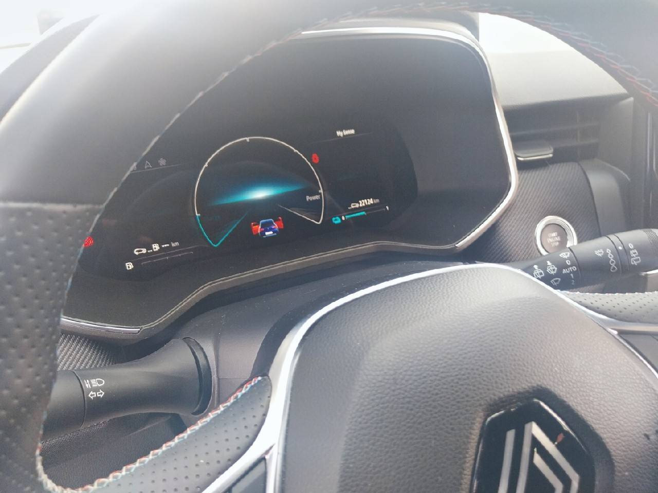 Vente en ligne Renault Clio 5 Clio E-Tech full hybrid 145 au prix de 20 990 €