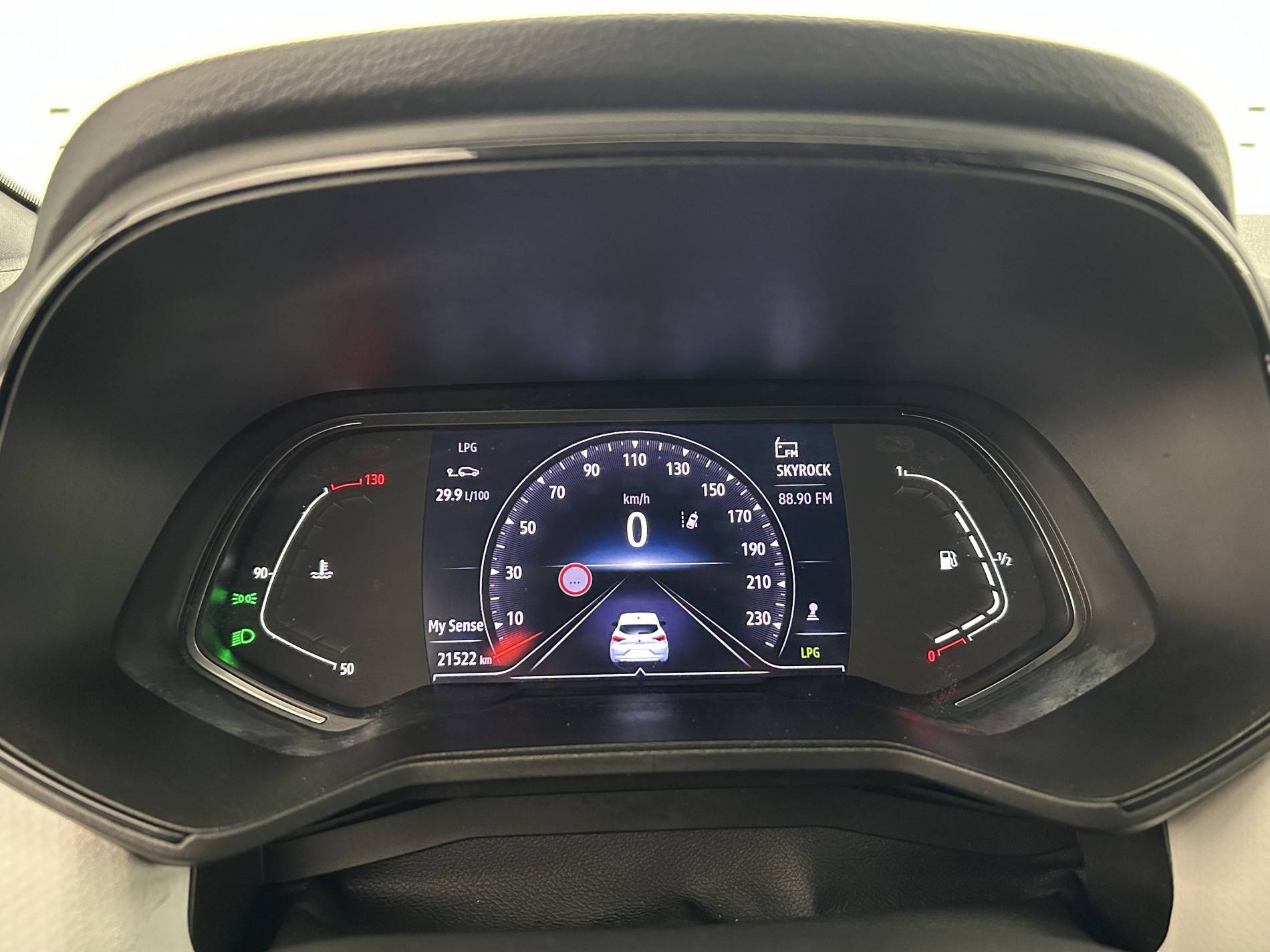 Vente en ligne Renault Clio 5 Clio TCe 100 GPL - 21N au prix de 14 890 €