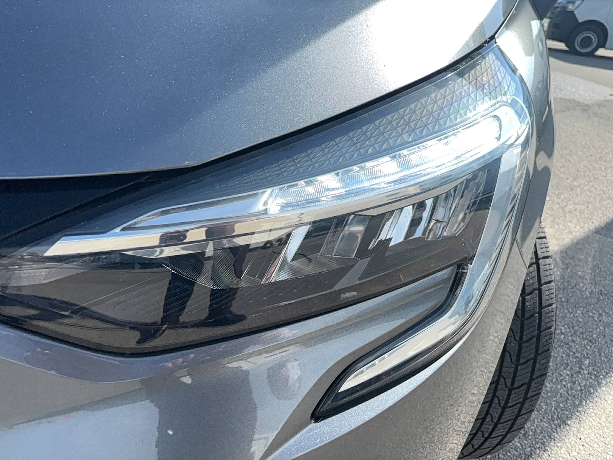 Vente en ligne Renault Clio 5 Clio TCe 90 au prix de 12 990 €