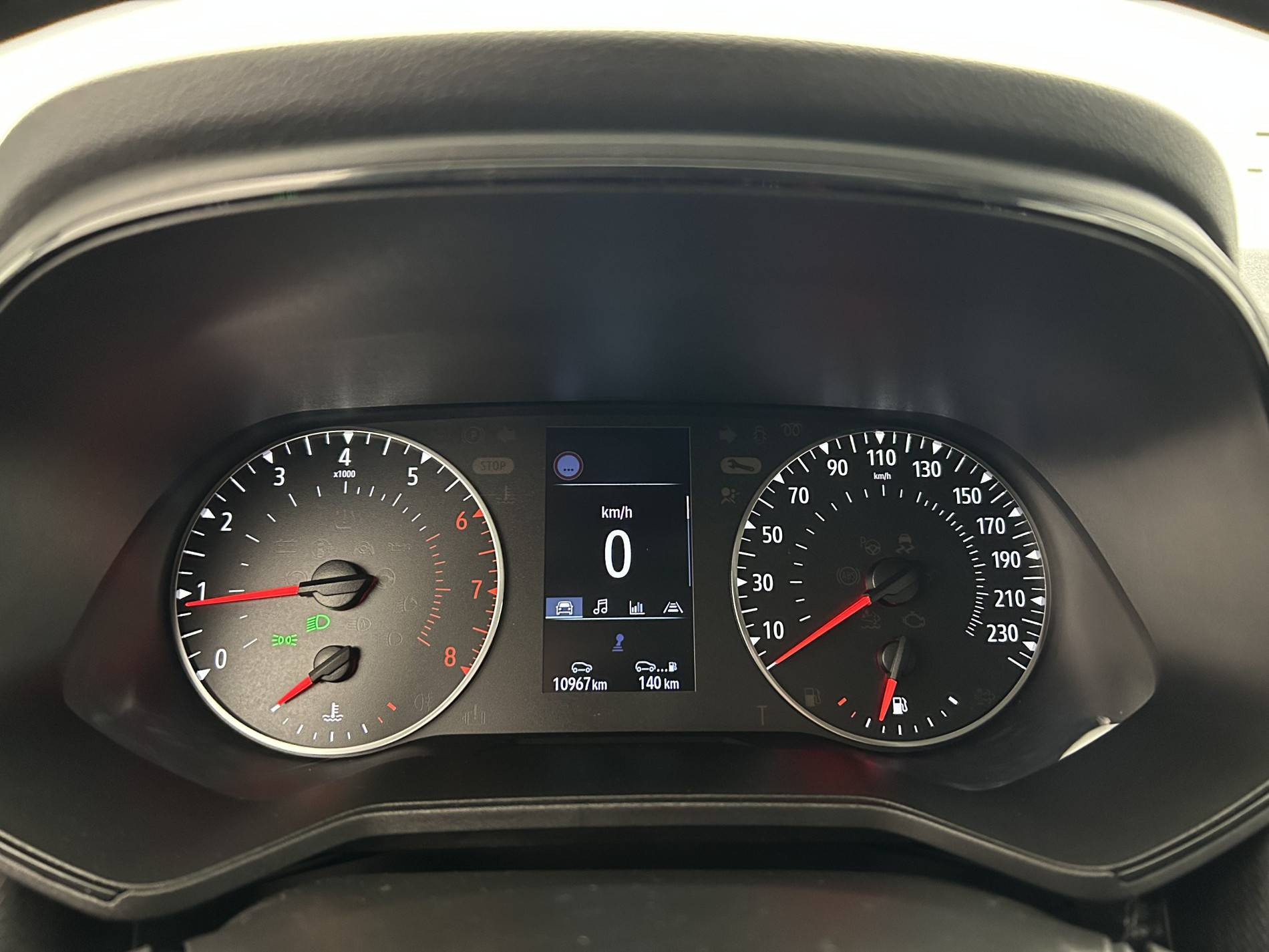 Vente en ligne Renault Clio 5 Clio TCe 90 au prix de 13 790 €