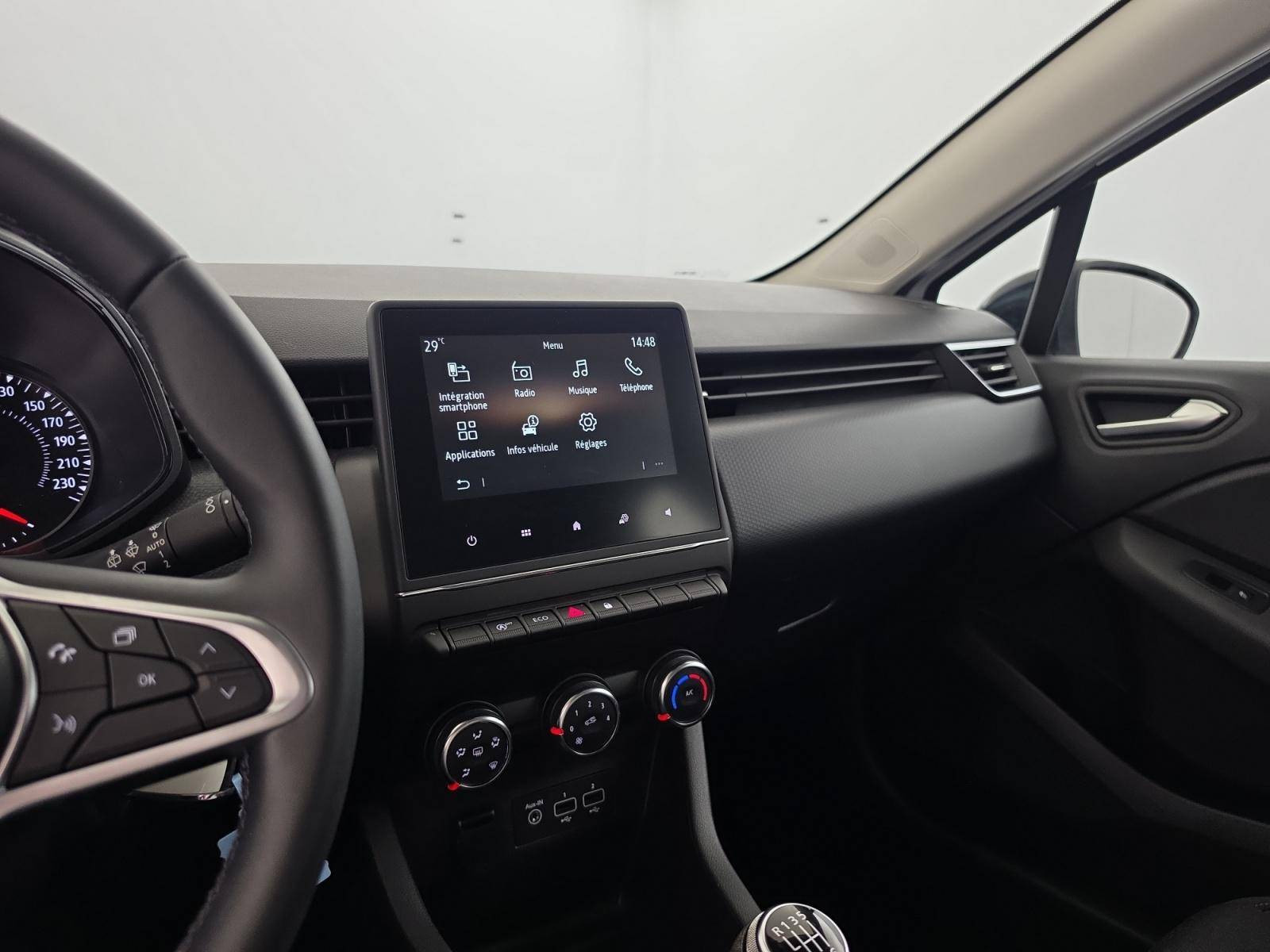 Vente en ligne Renault Clio 5 Clio TCe 90 au prix de 13 790 €