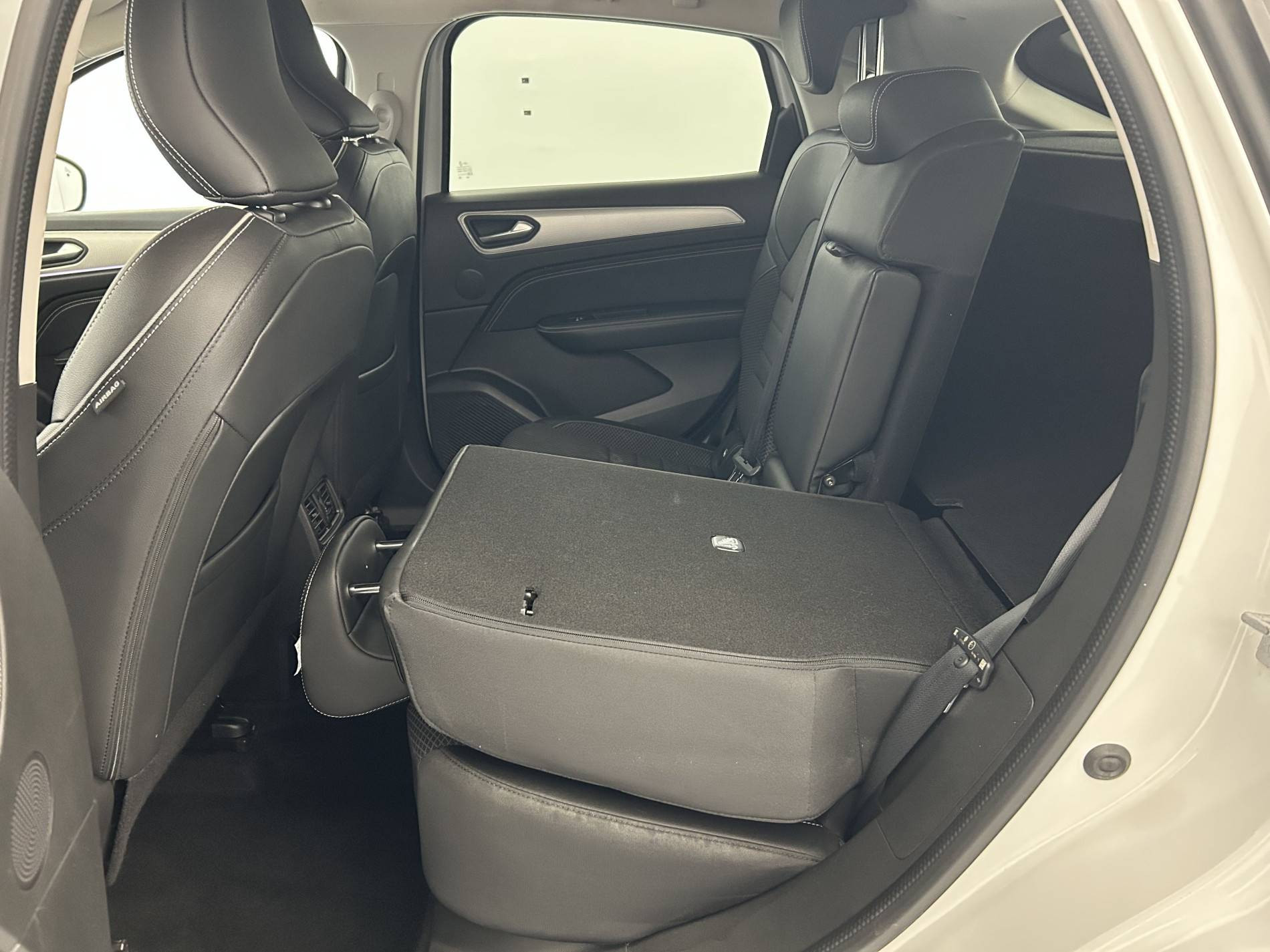 Vente en ligne Renault Arkana  E-Tech 145 - 21B au prix de 19 490 €