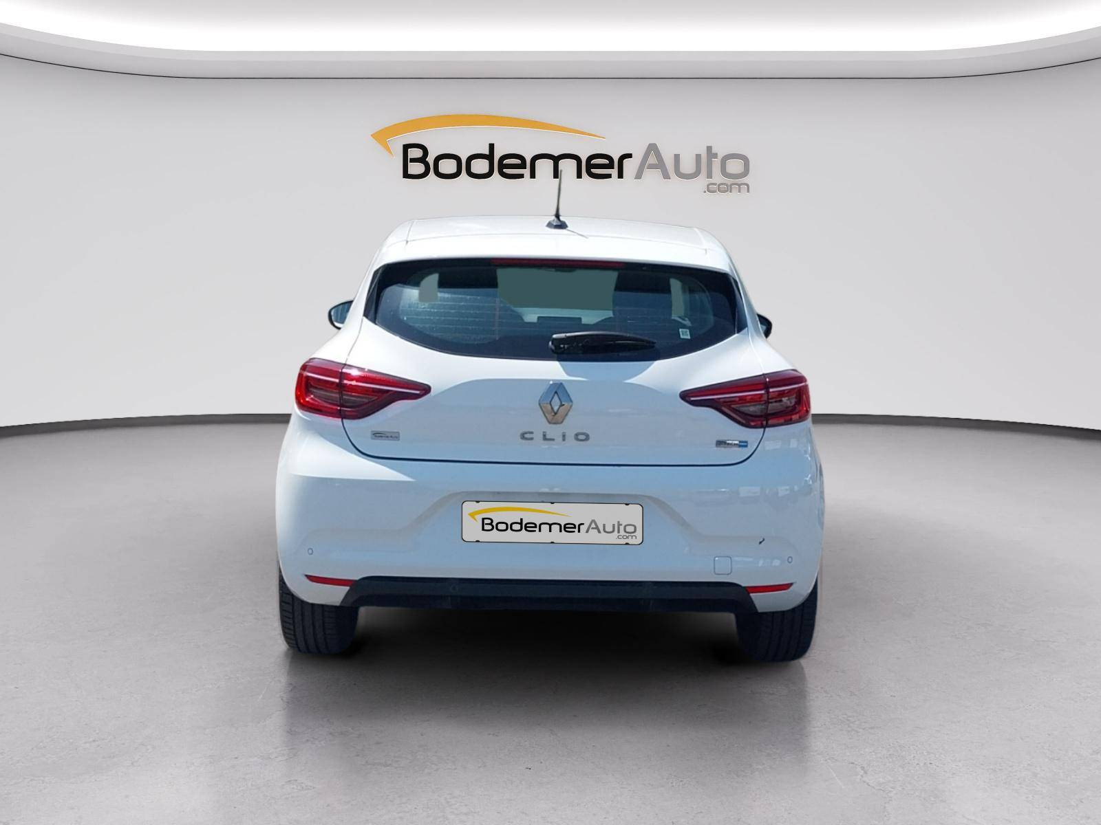 Vente en ligne Renault Clio 5 CLIO SOCIETE E-TECH 140 - 21N au prix de 13 290 €