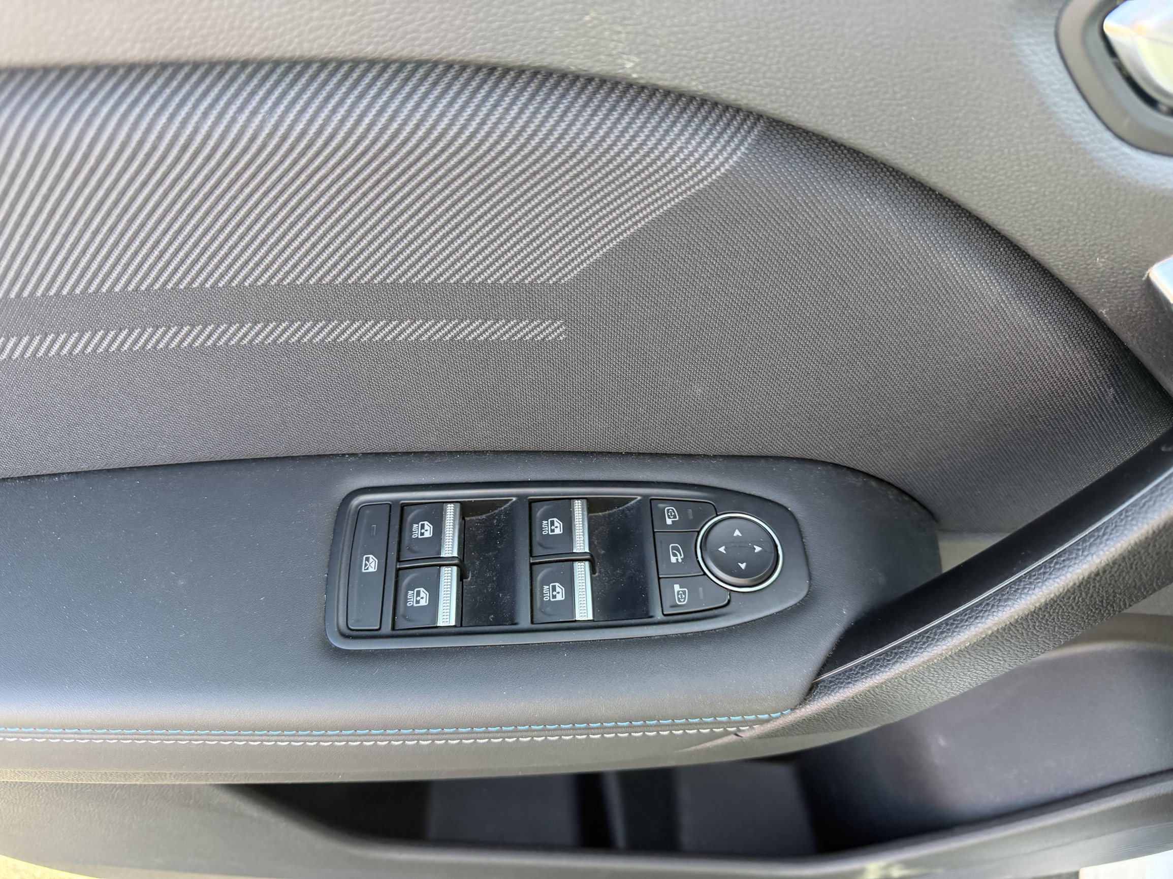 Vente en ligne Renault Symbioz  E-Tech full hybrid 145 au prix de 29 490 €