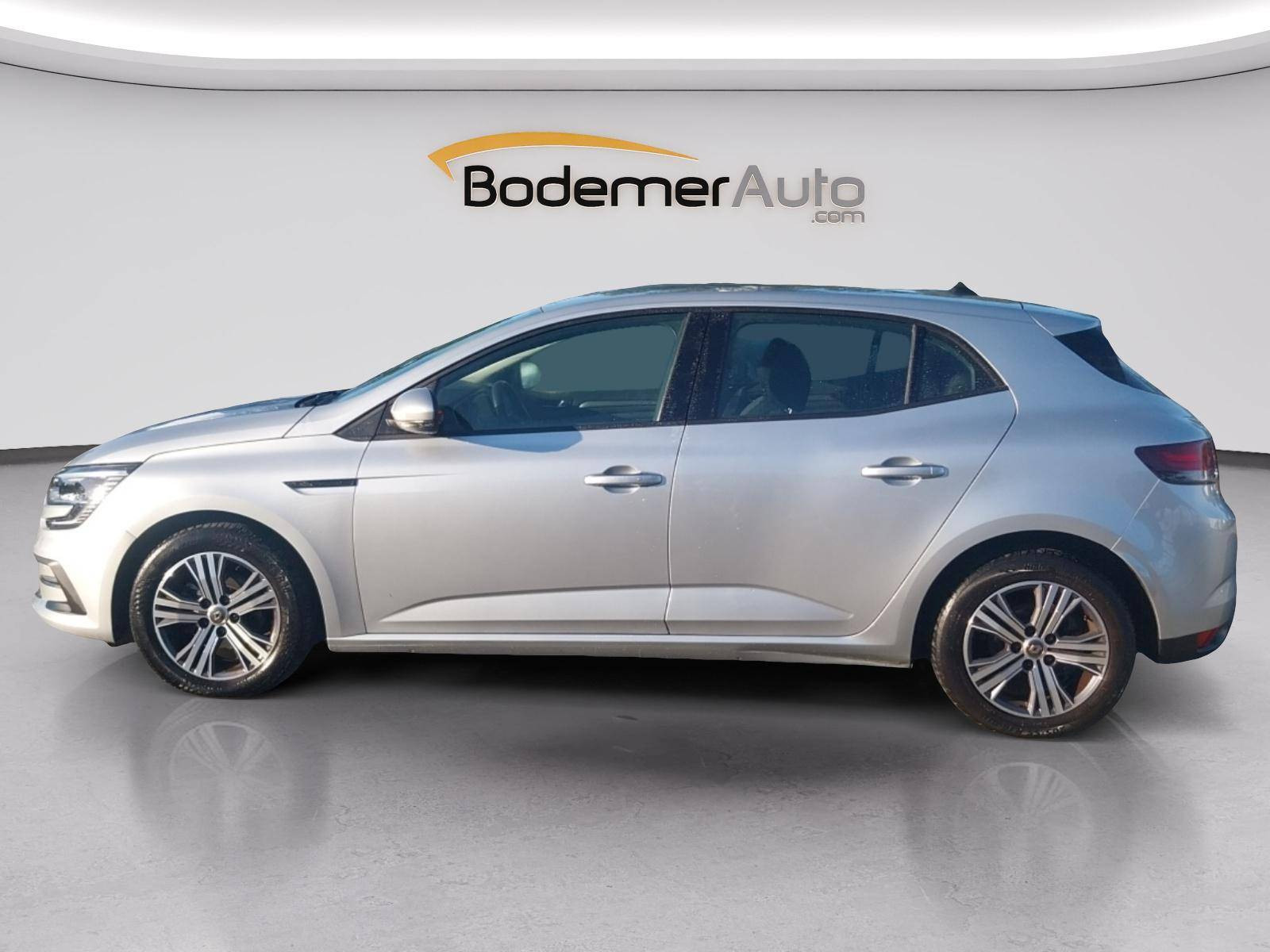 Vente en ligne Renault Megane 4  TCe 140 au prix de 15 790 €