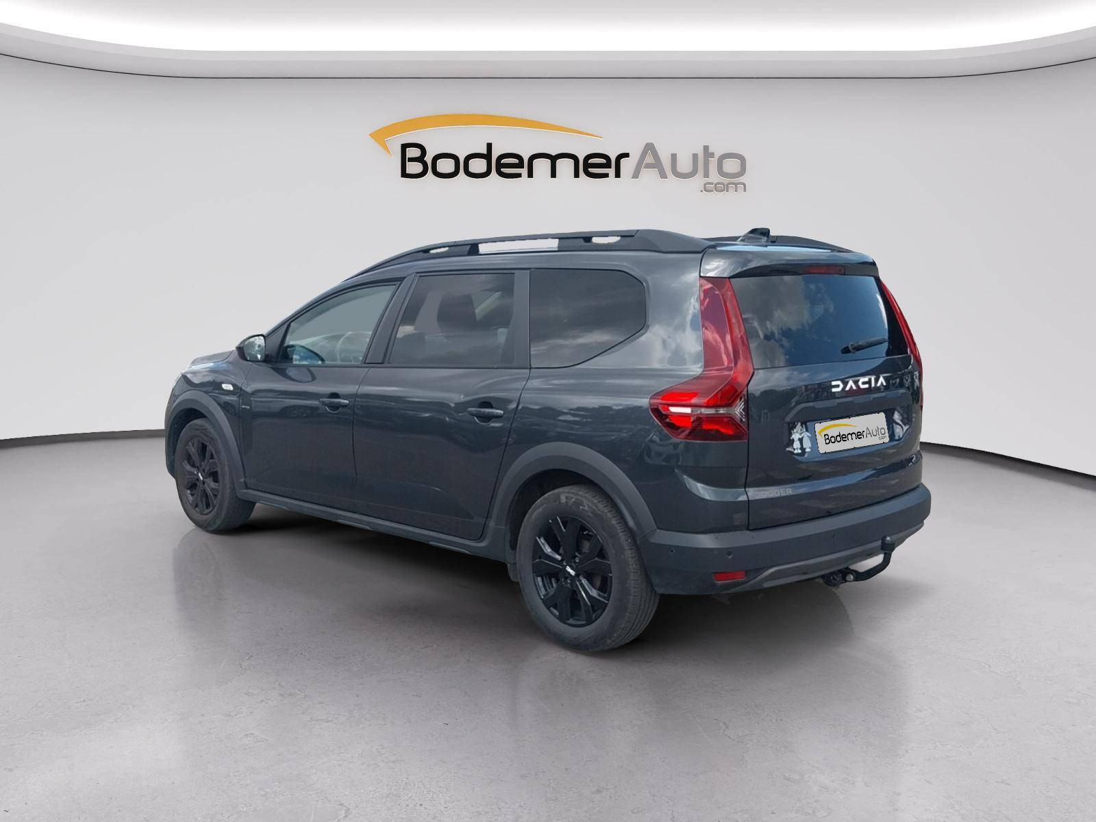 Vente en ligne Dacia Jogger  ECO-G 100 5 places  Attelage au prix de 18 890 €