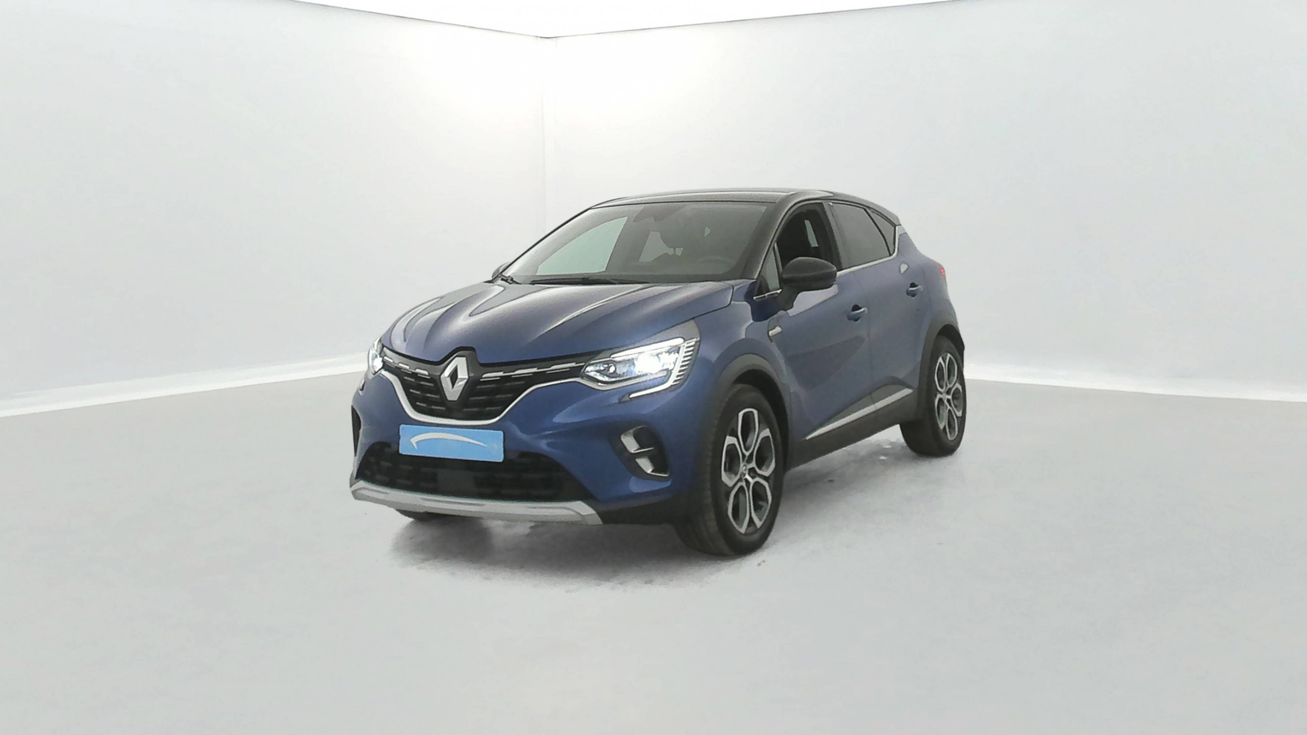 Renault Captur  E-Tech full hybrid 145 occasion de 2023 en vente à Quimper