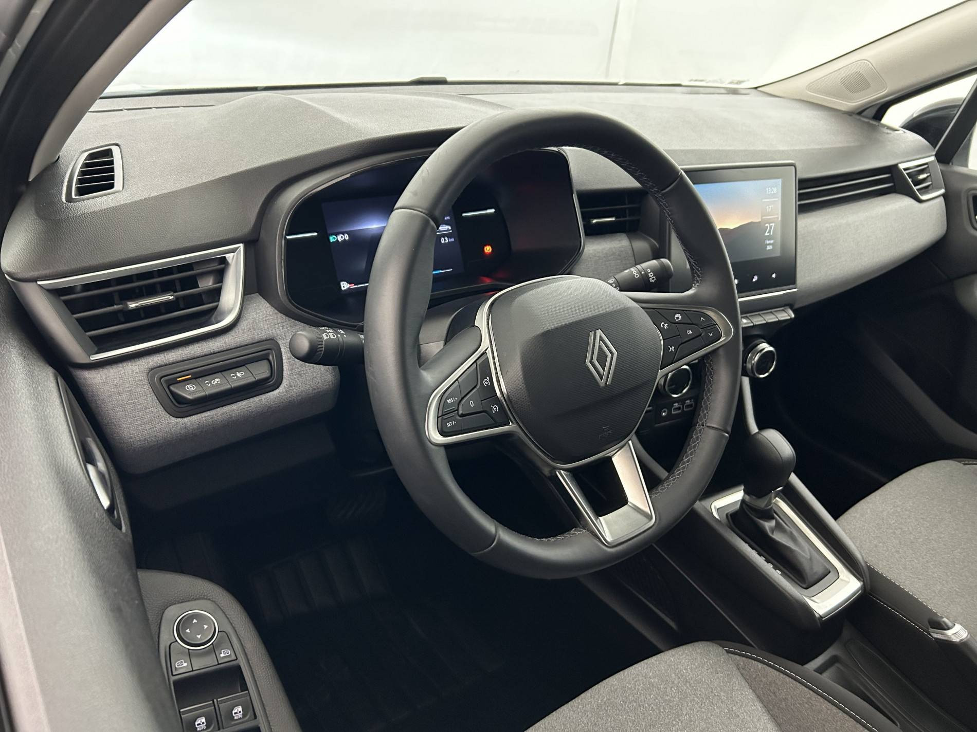 Vente en ligne Renault Clio 5 Clio E-Tech full hybrid 145 ch GSR2 au prix de 20 490 €