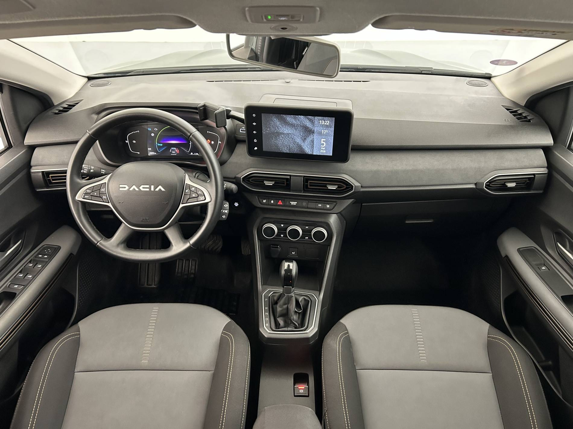 Vente en ligne Dacia Jogger  Hybrid 140 5 places au prix de 22 890 €