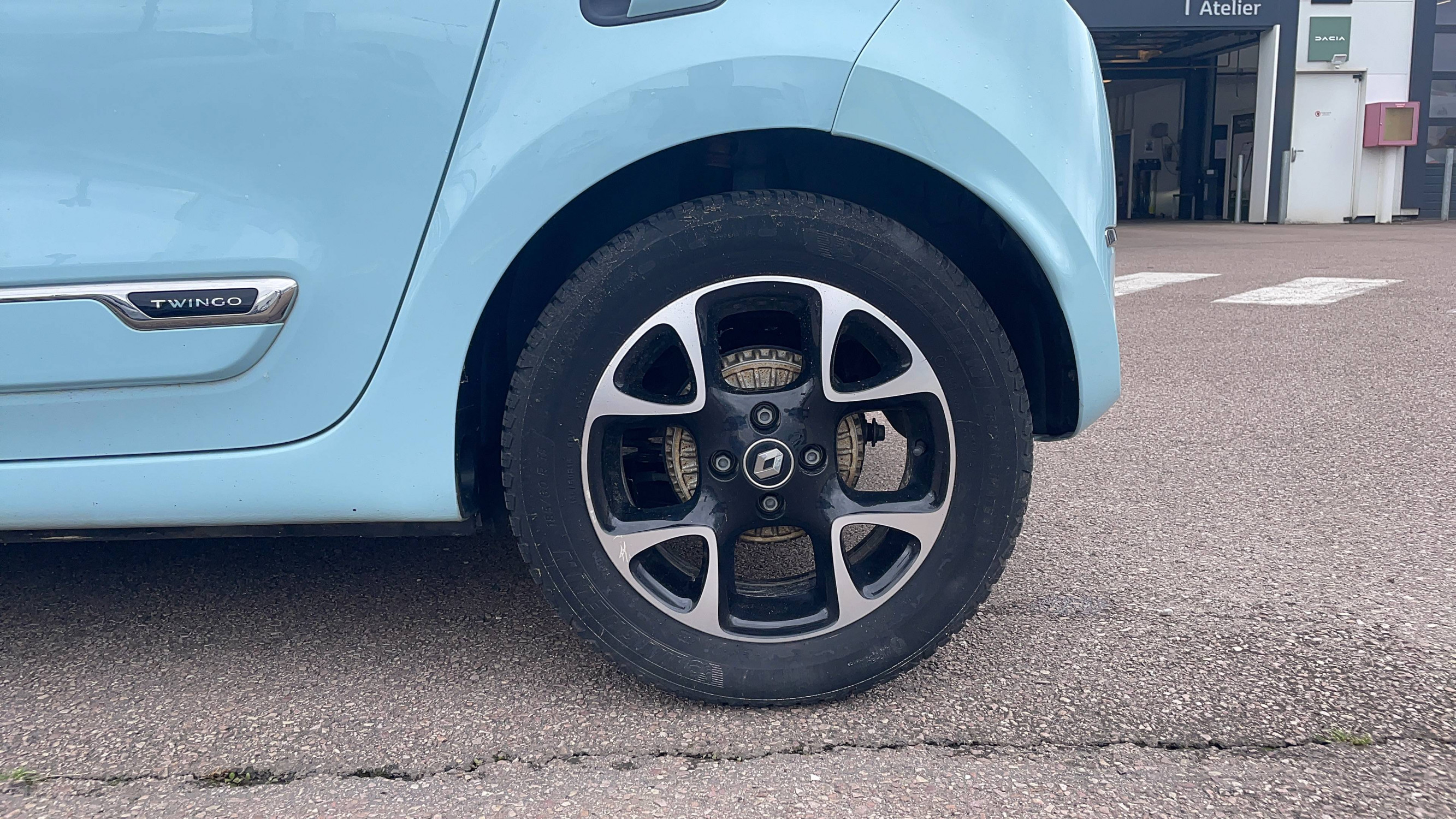 Vente en ligne Renault Twingo 3  SCe 65 au prix de 10 491 €