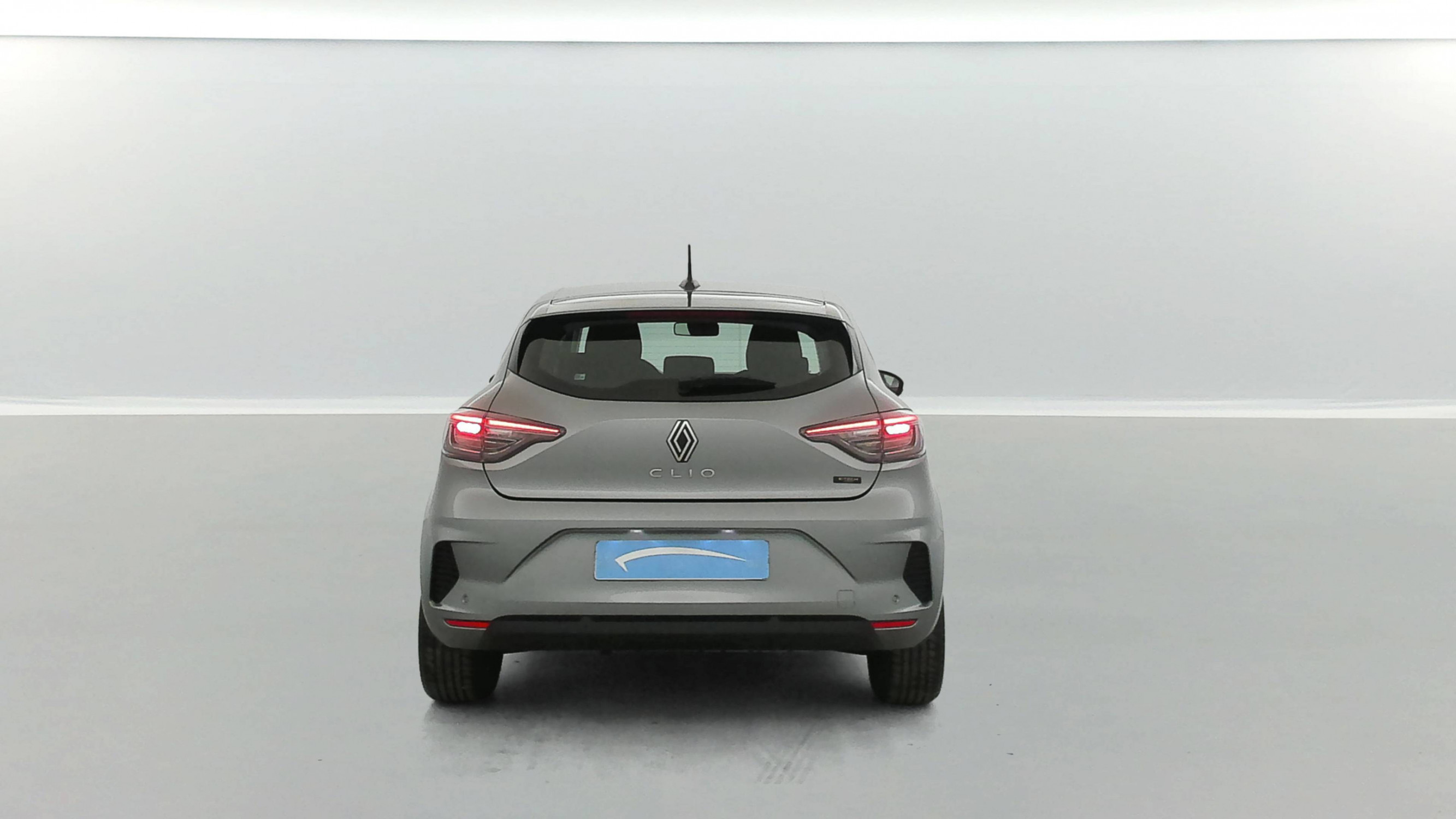 Vente en ligne Renault Clio 5 Clio E-Tech full hybrid 145 ch GSR2 au prix de 18 890 €