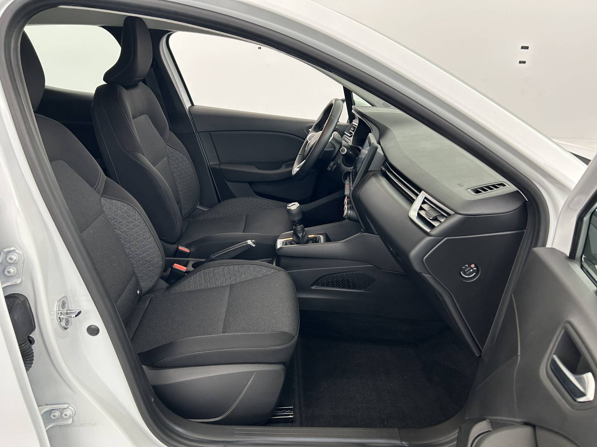 Vente en ligne Renault Clio 5 Clio SCe 75 au prix de 11 990 €