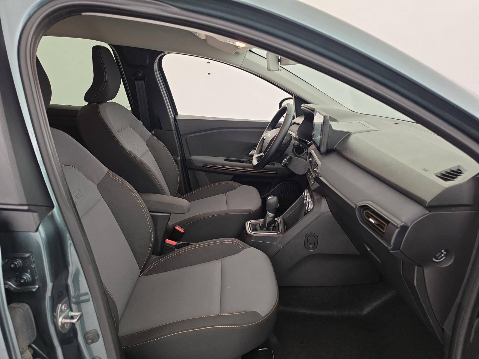 Vente en ligne Dacia Jogger  Hybrid 140 7 places GSR2 au prix de 24 990 €