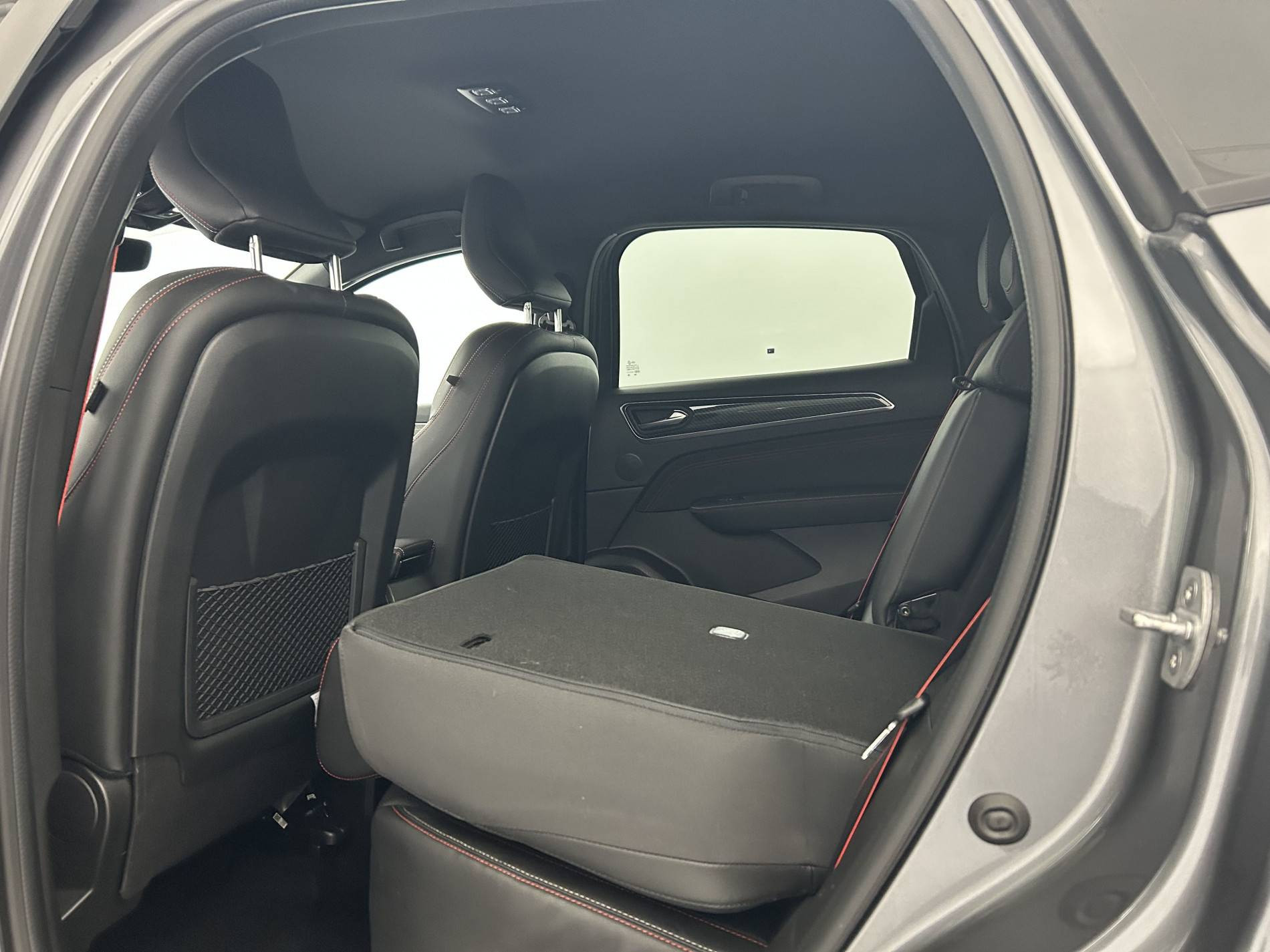 Vente en ligne Renault Arkana  TCe 140 EDC FAP - 21B au prix de 19 490 €