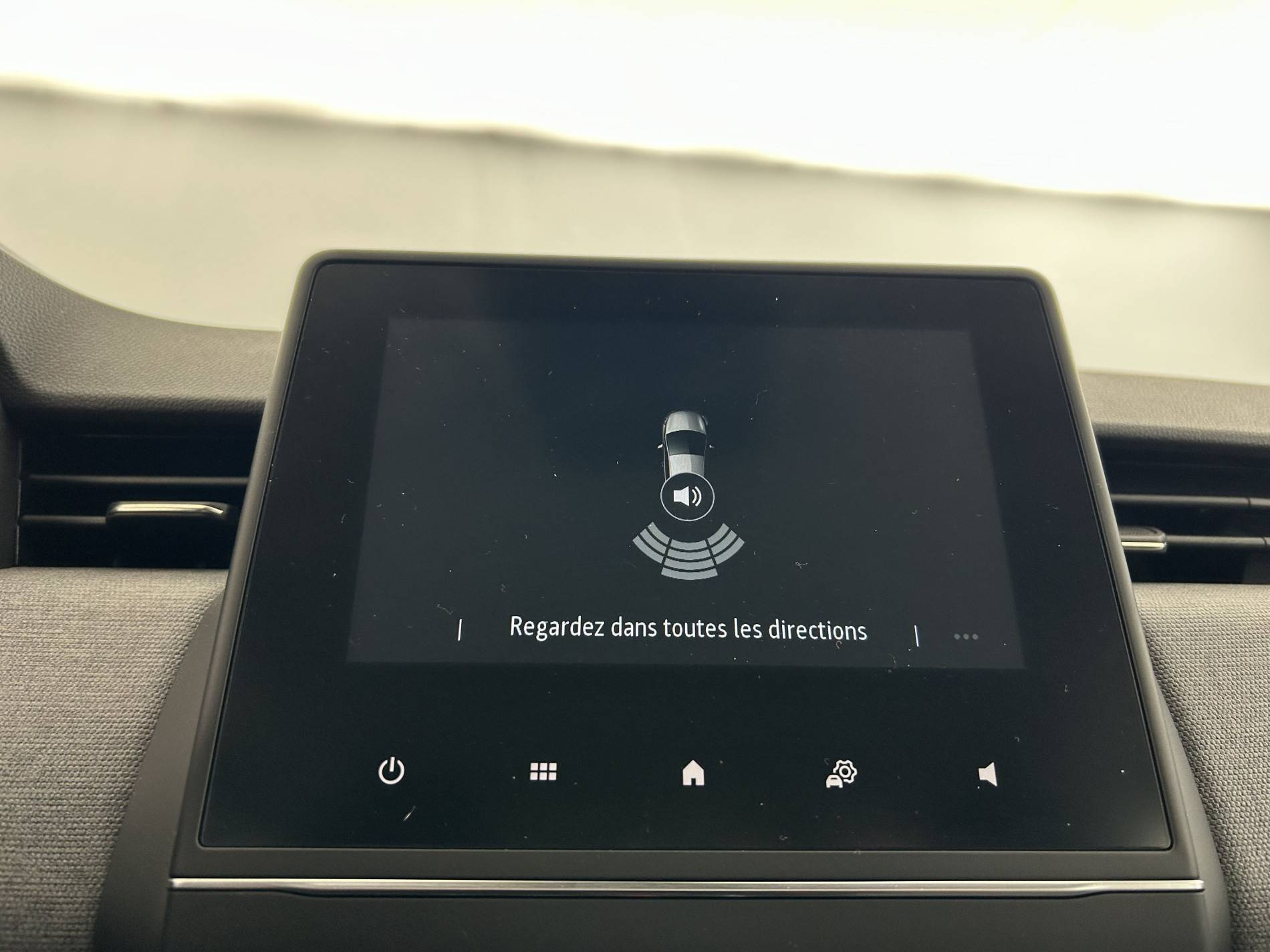 Vente en ligne Renault Clio 5 Clio E-Tech full hybrid 145 ch GSR2 au prix de 19 990 €