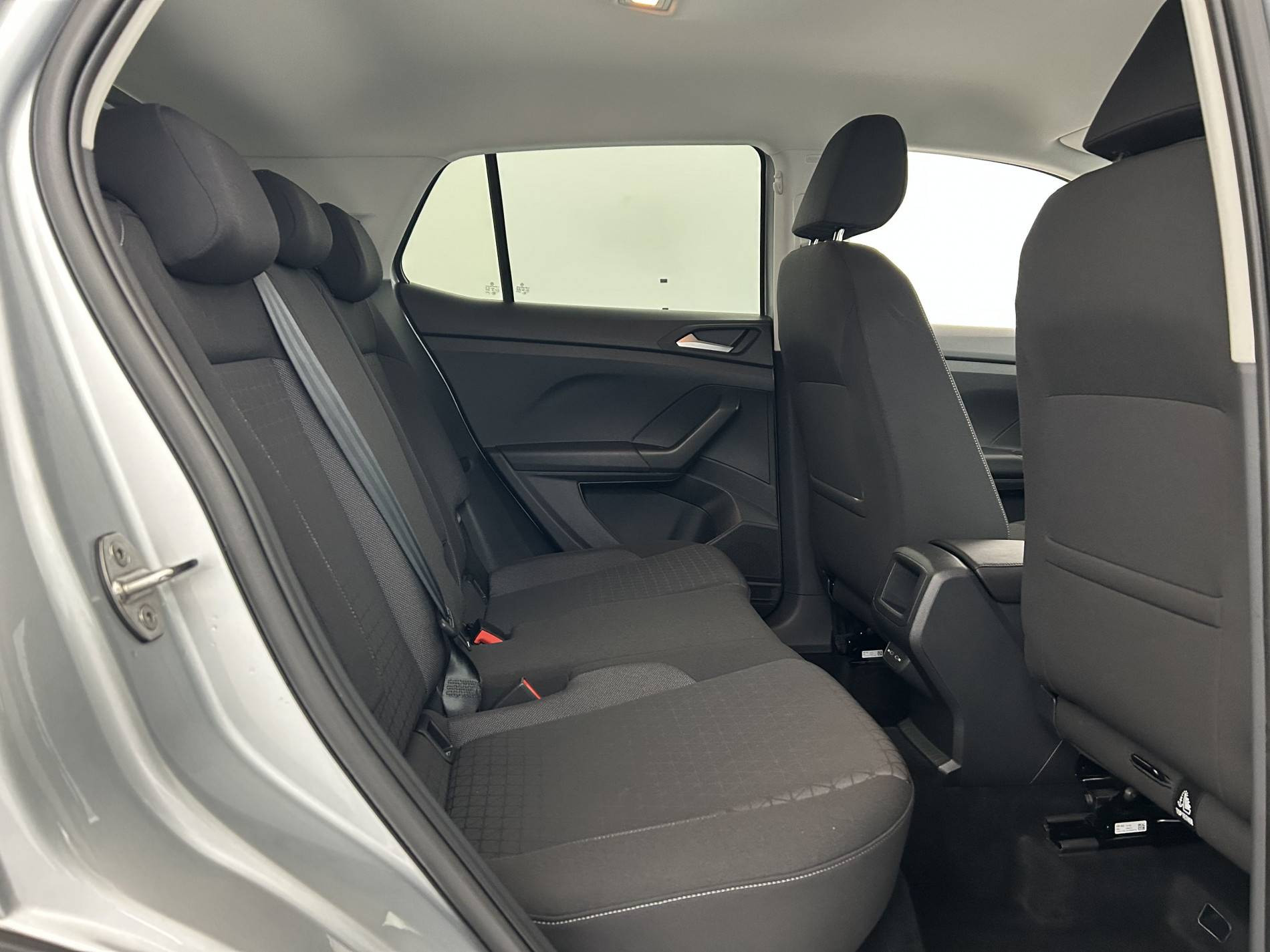 Vente en ligne Volkswagen T-Cross  1.0 TSI 110 Start/Stop DSG7 au prix de 22 290 €
